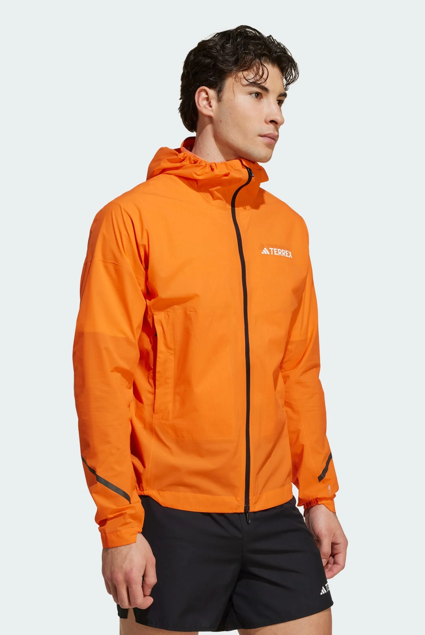Мужская оранжевая ветровка Terrex Xperior 2.5 Layer Light