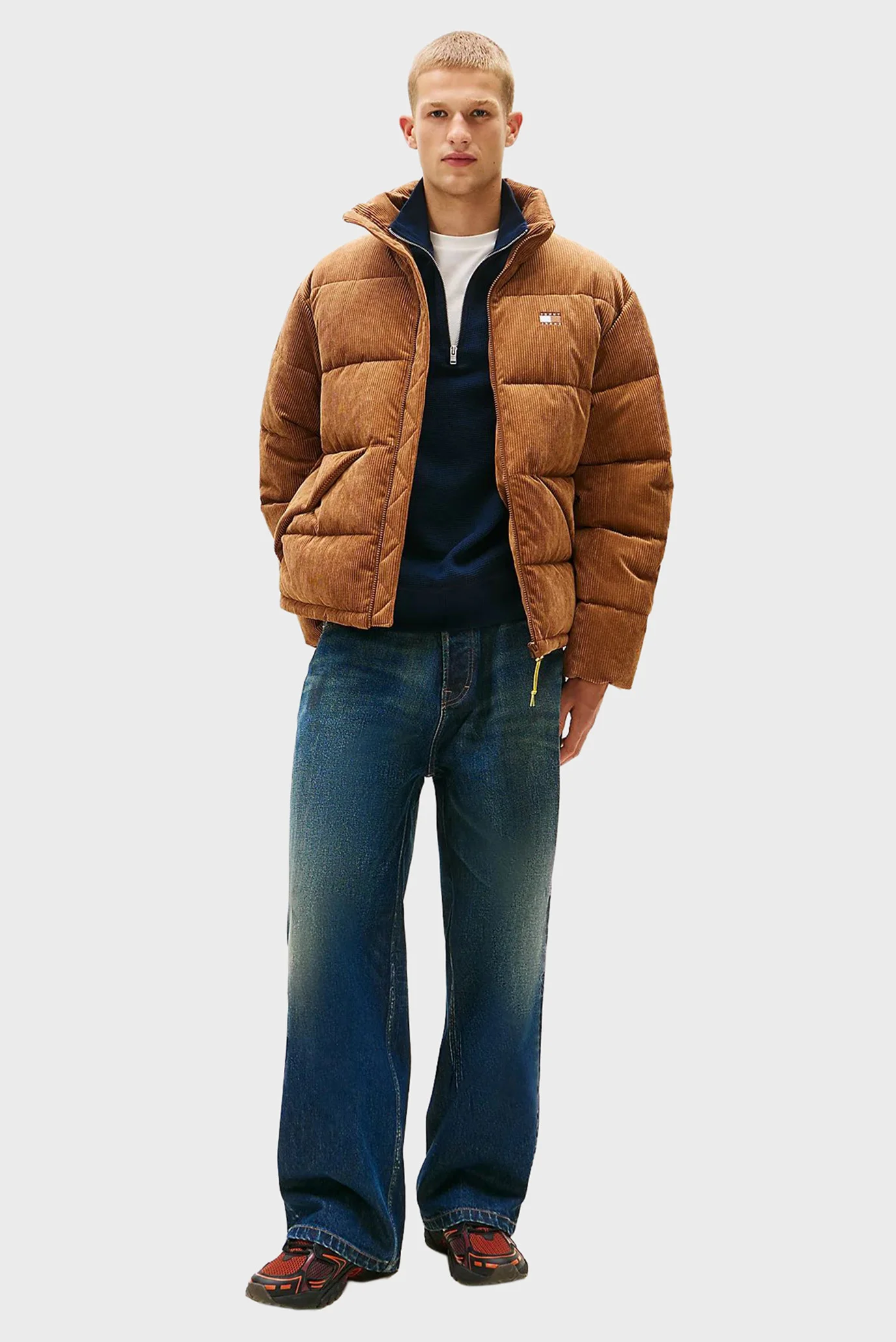 Мужская коричневая вельветовая куртка VAIL CORD PUFFER Tommy Jeans