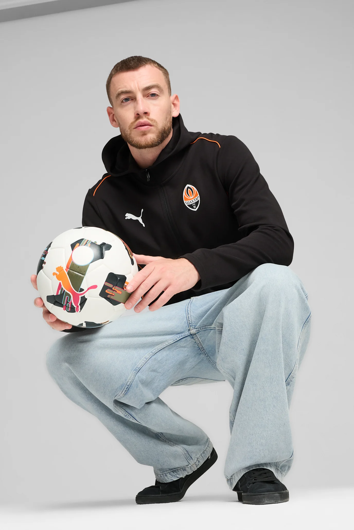 Мужская черная куртка FC Shakhtar Donetsk Casuals Hooded Jacket