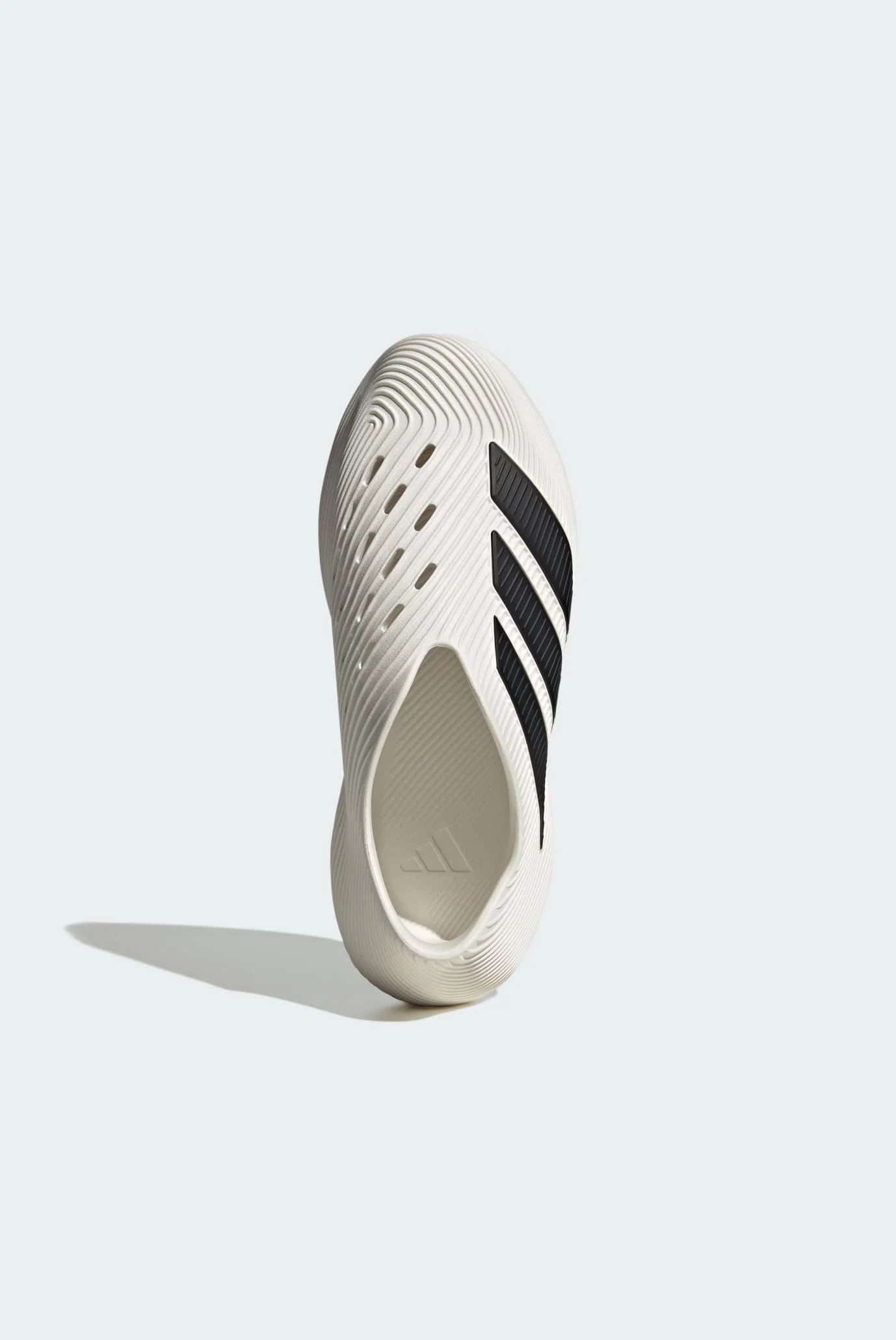 Triple 60 ホワイトカーボン エッセンシャルパールホワイト Мужские белые слипоны PURECHILL adidas KI0066 — MD-Fashion