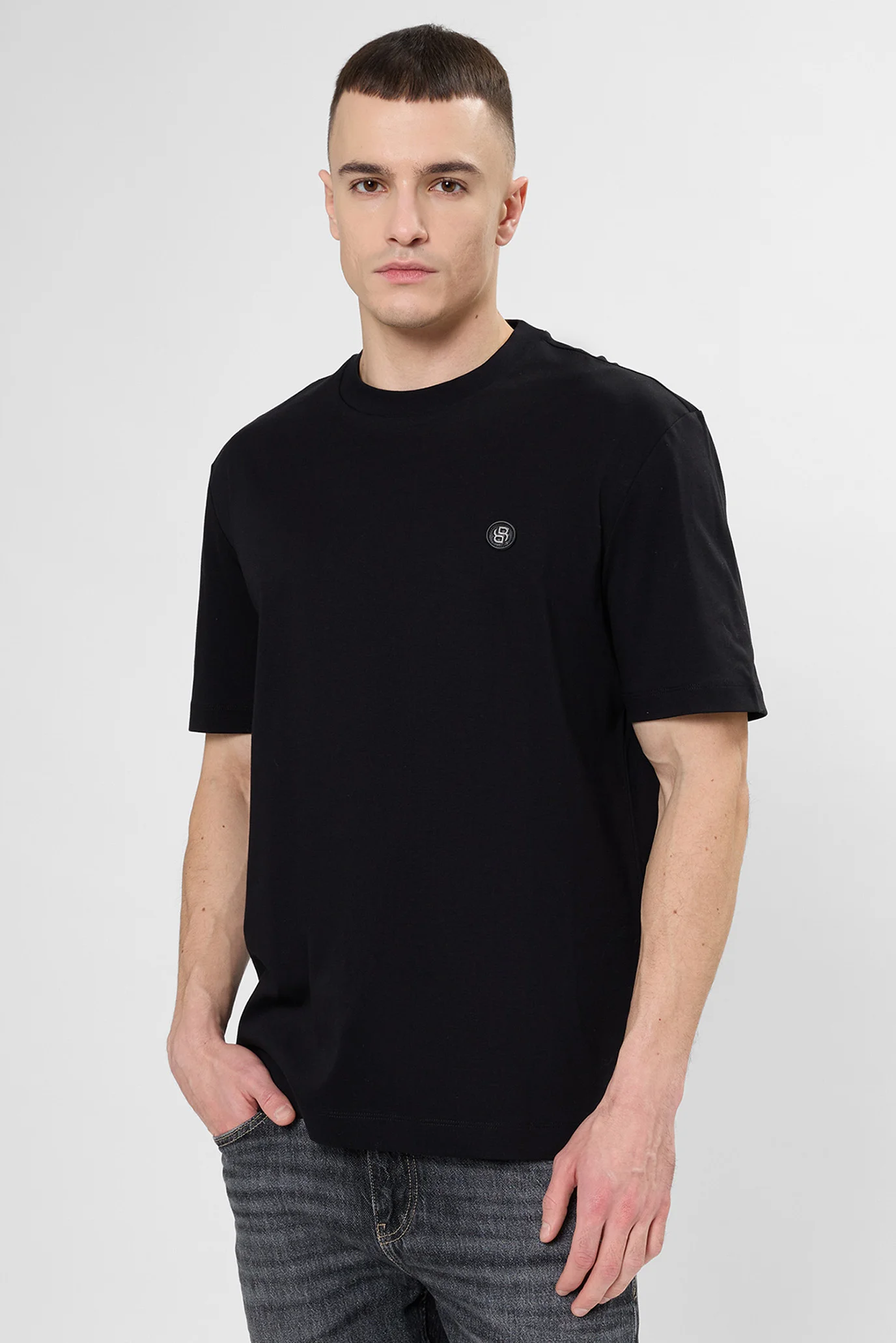 K*様 藤*衣様 BOSS VE-500 Чоловіча чорна футболка BOSS 50555844;001 — MD-Fashion