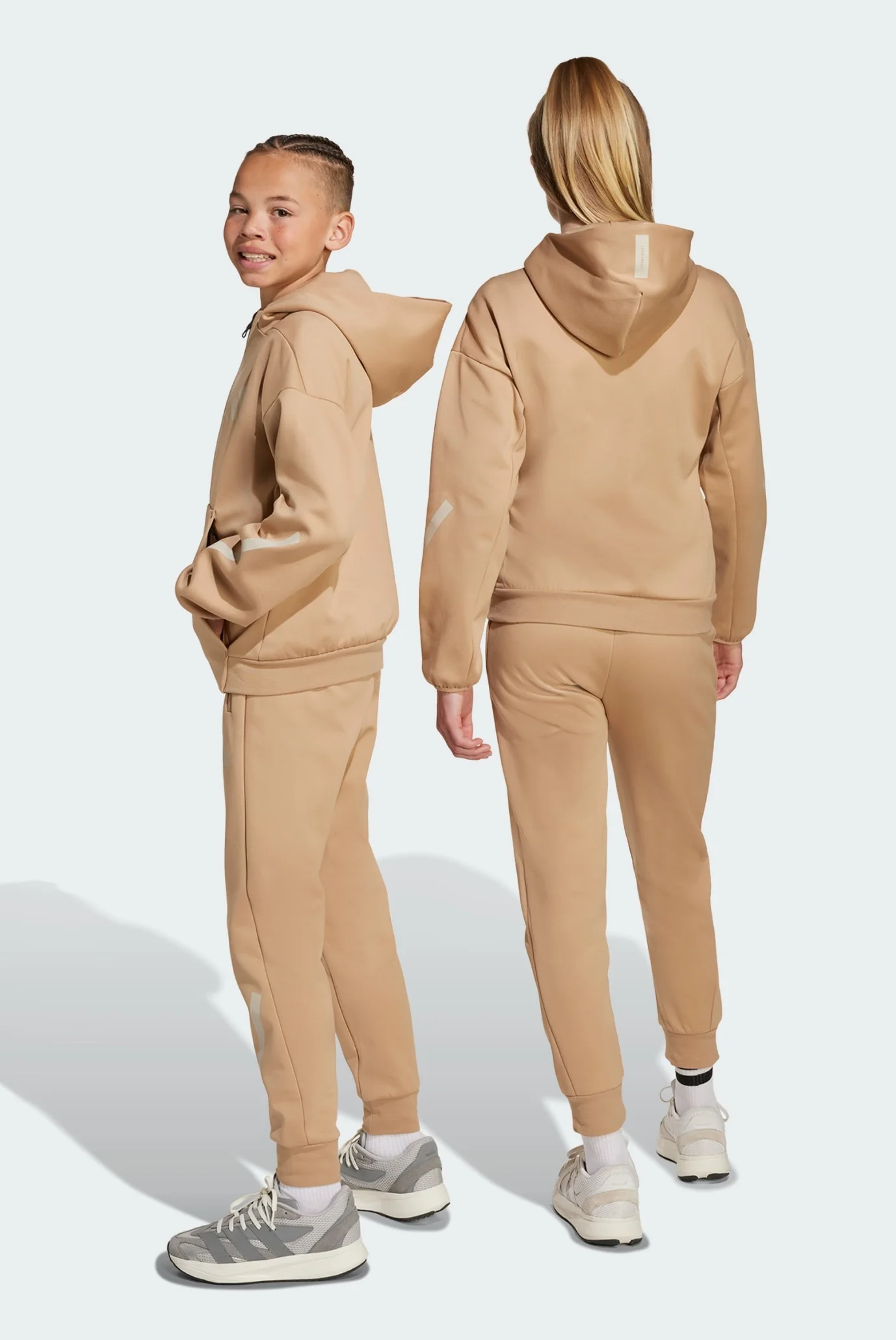 Детские бежевые спортивные брюки adidas Z.N.E. Tapered-Leg Kids