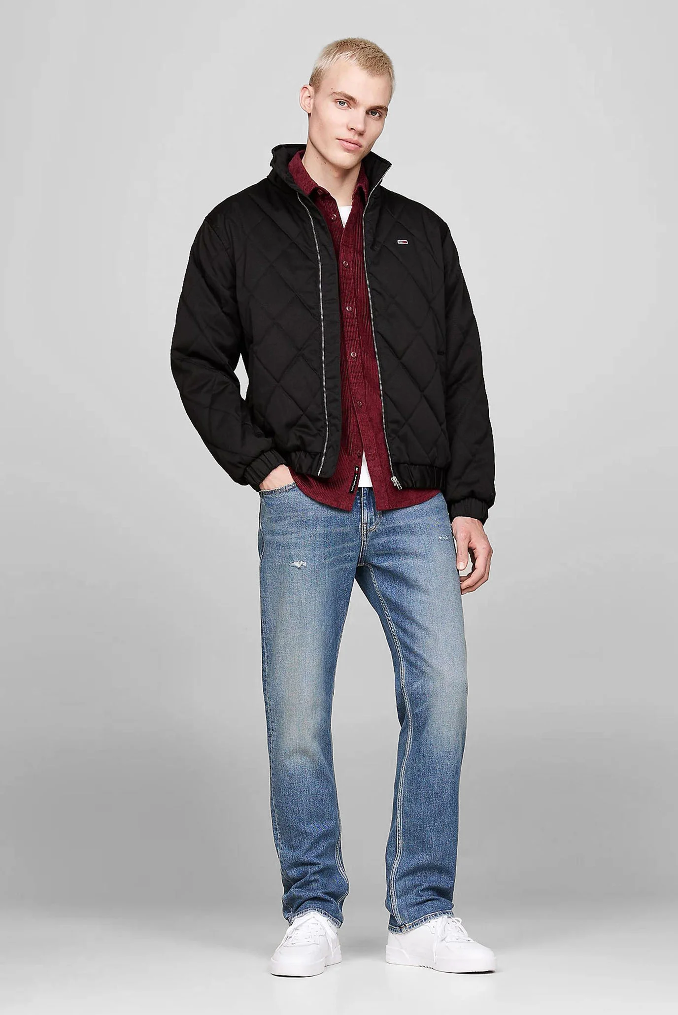 Мужская черная куртка TJM ESSENTIAL QUILTED JACKET Tommy Jeans