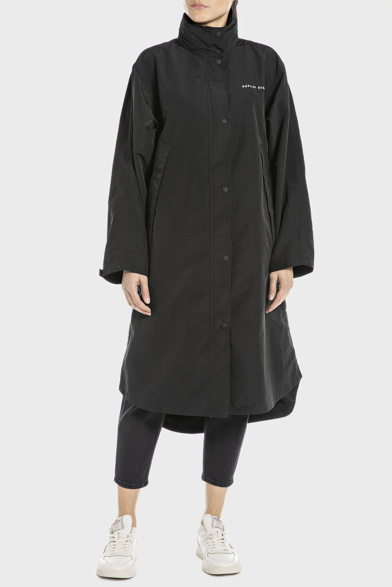 Жіночий чорний плащ Replay W7843 .000.84320 — MD-Fashion