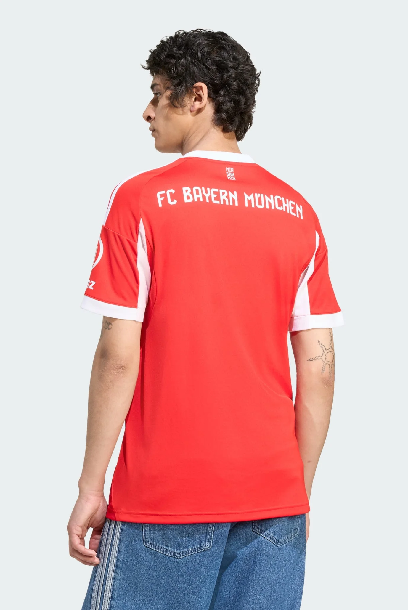 Мужская красная футболка FC Bayern 25/26 Home adidas JJ2137 — MD