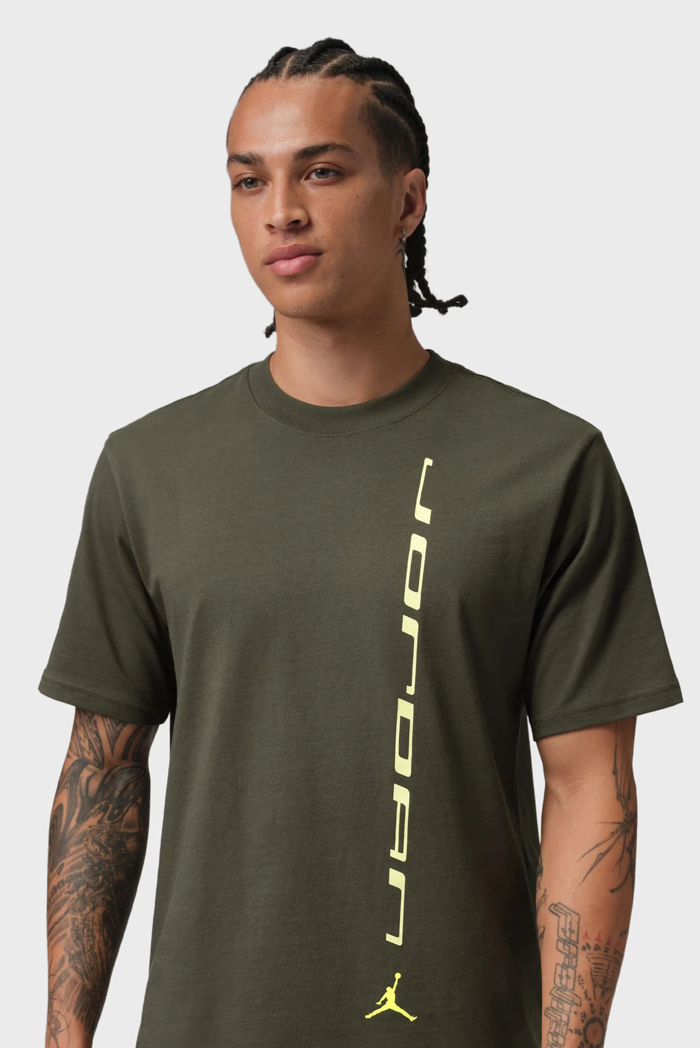 Мужская оливковая футболка M J DF SPT GFX SS CREW Nike IF0857-325