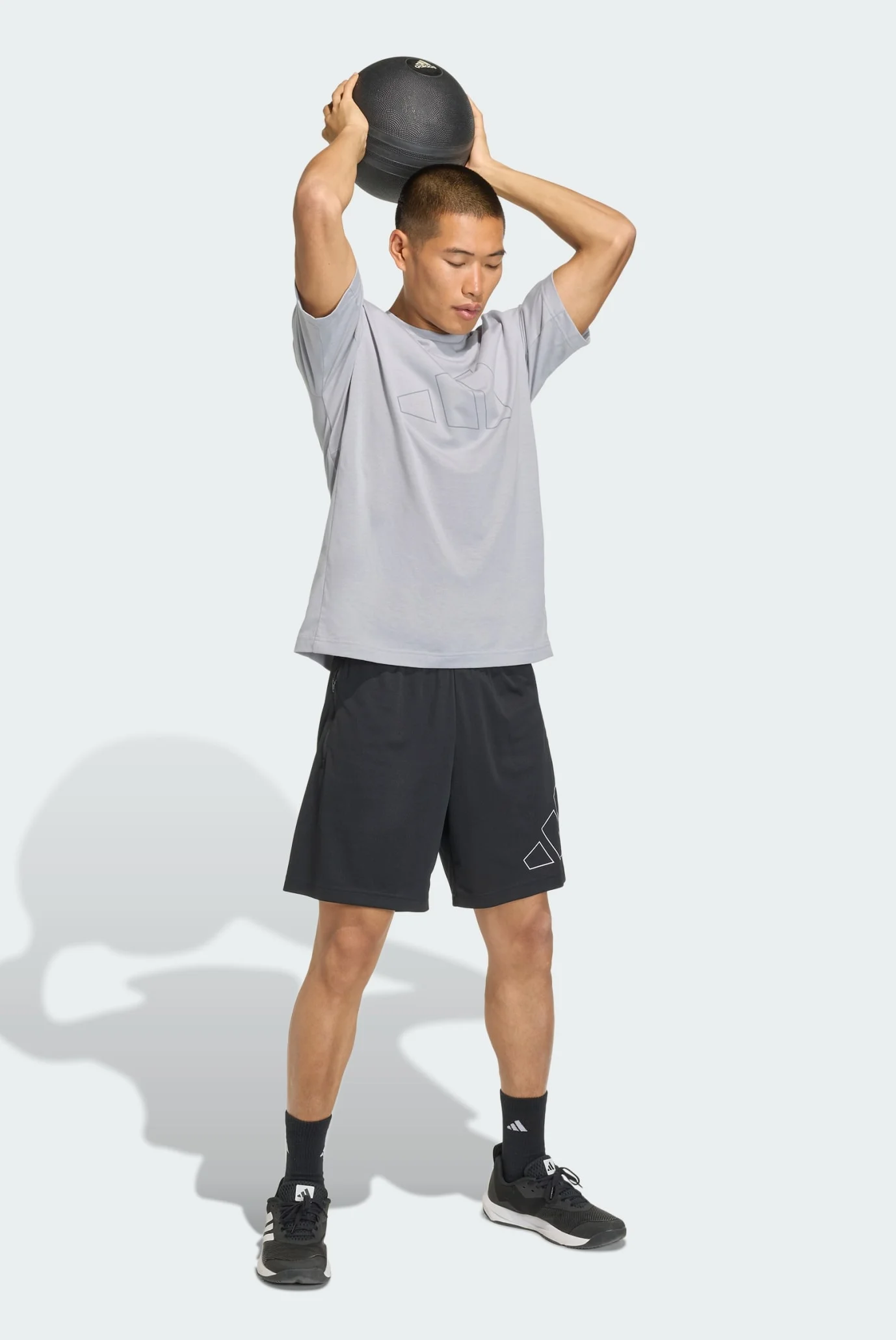 Мужская серая футболка WORKOUT ESSENTIALS FEELREADY LOGO adidas