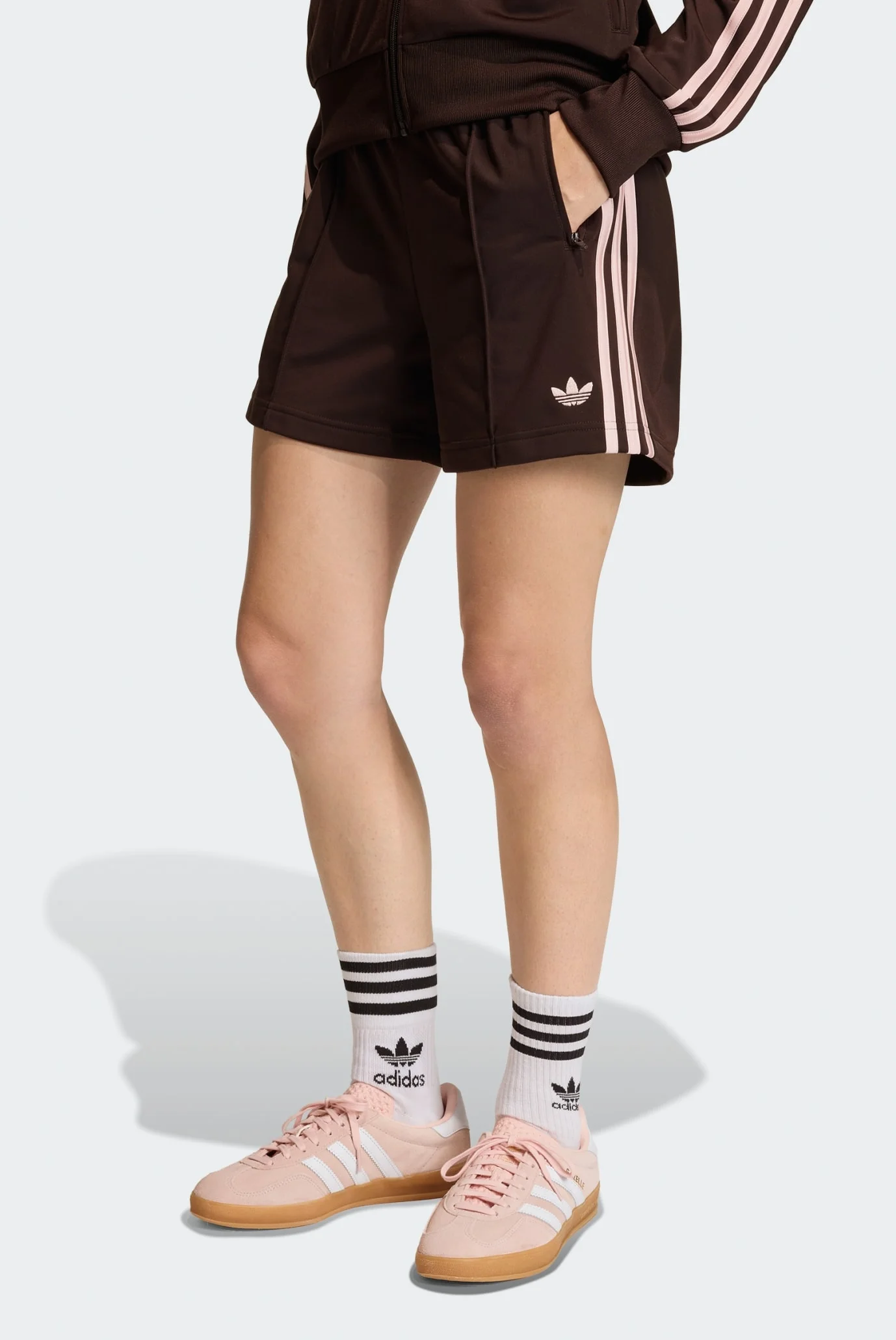 Женские коричневые шорты FIREBIRD CLASSIC adidas KD3672 — MD-Fashion