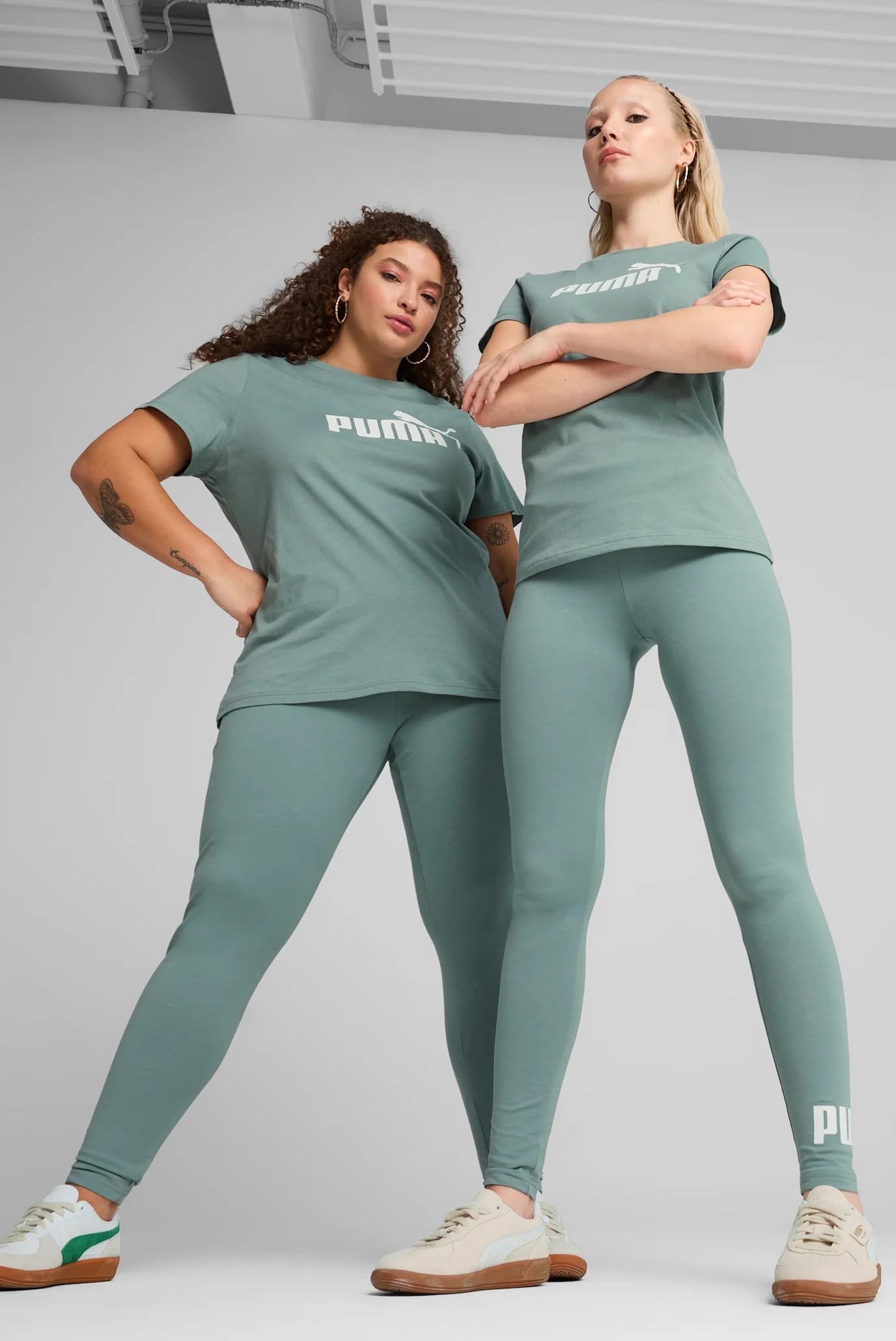 Женские мятные тайтсы ESS No. 1 Logo Leggings Women PUMA 682427_30