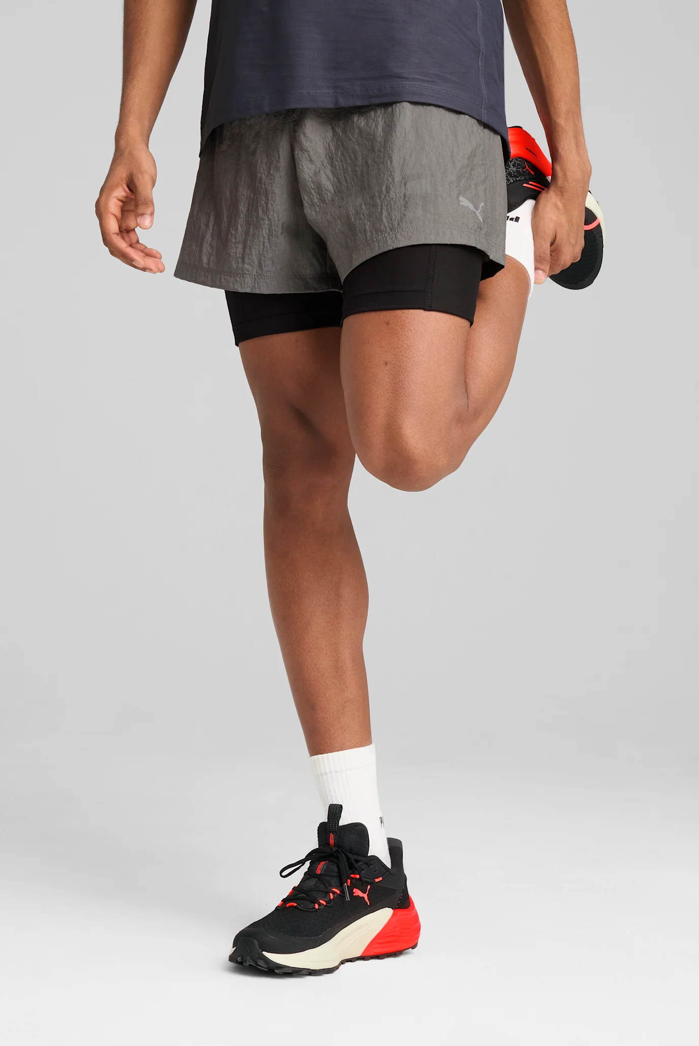 Мужские серые шорты 2в1 SEASONS Trail Running Shorts Men PUMA Мужские серые шорты 2в1 SEASONS Trail Running Shorts Men PUMA