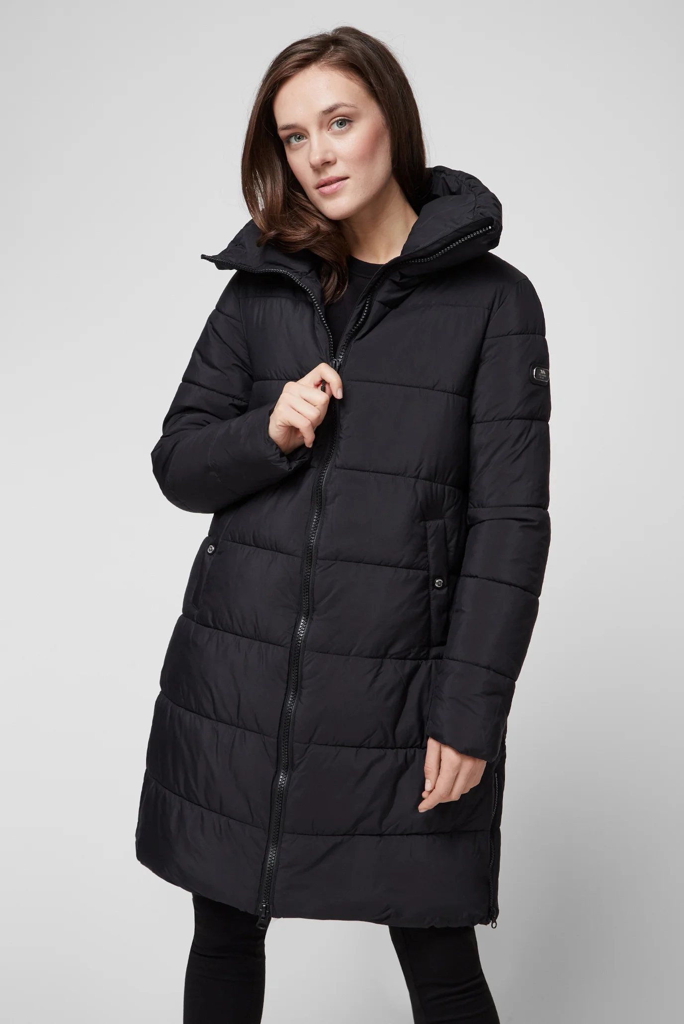 Женская черная куртка Trespass FAJKCATR0015 — MD-Fashion