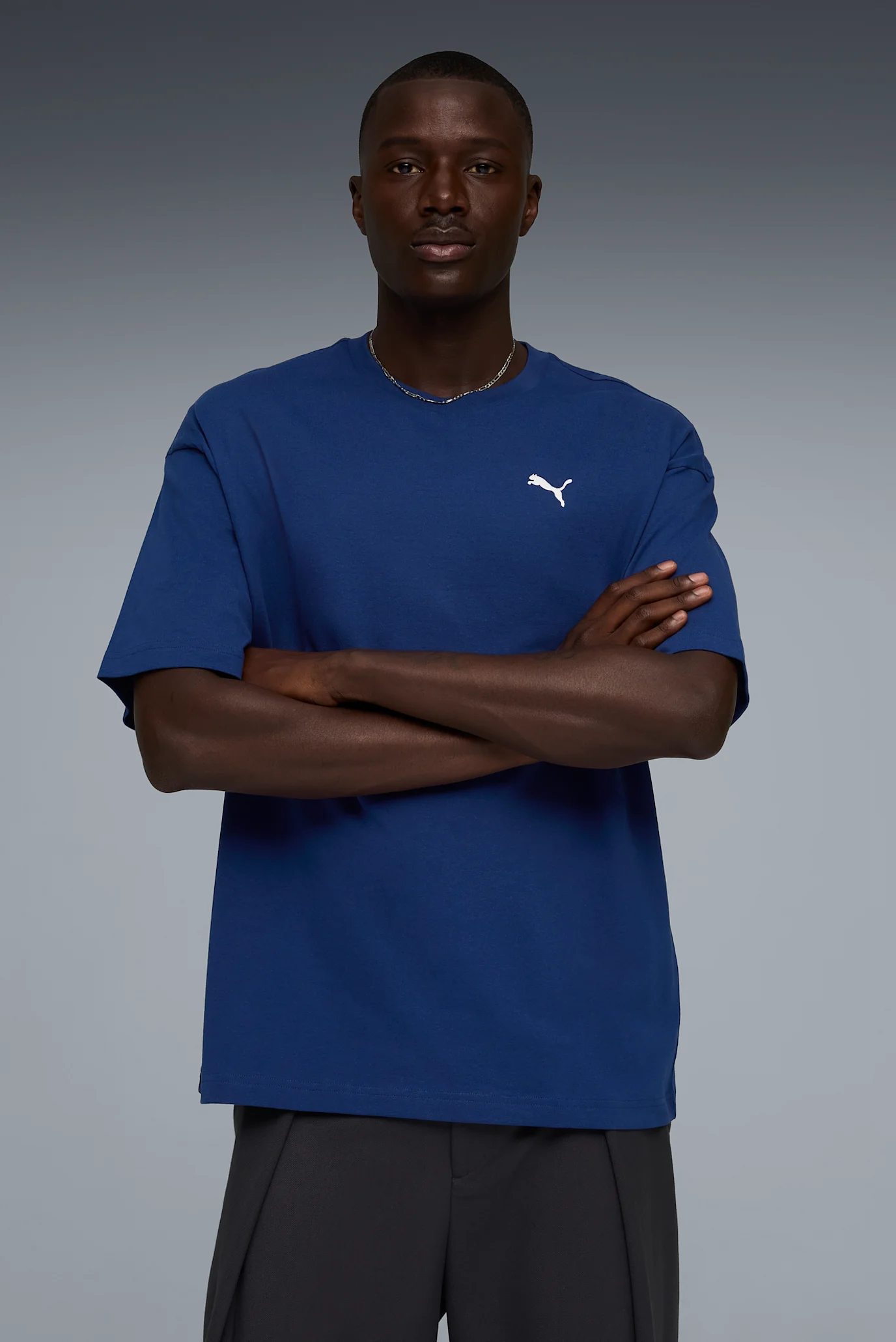 Мужская синяя футболка WARDROBE ESS Oversized Tee Men PUMA
