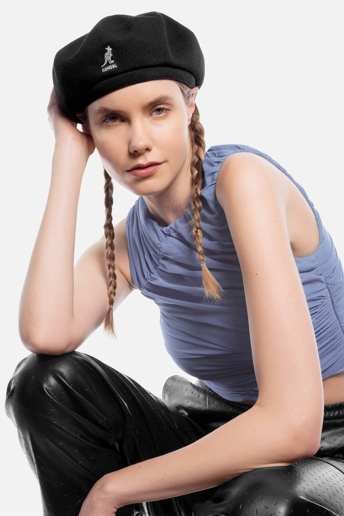 Жіночий чорний берет Bamboo Jax Beret KANGOL K3143ST BK001 — MD