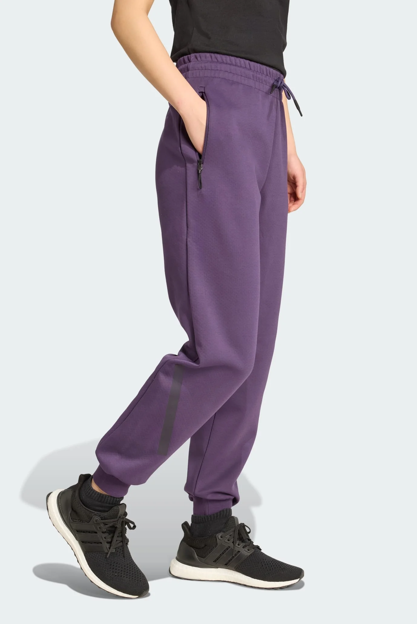 Женские фиолетовые спортивные брюки adidas Z.N.E. adidas JW7740