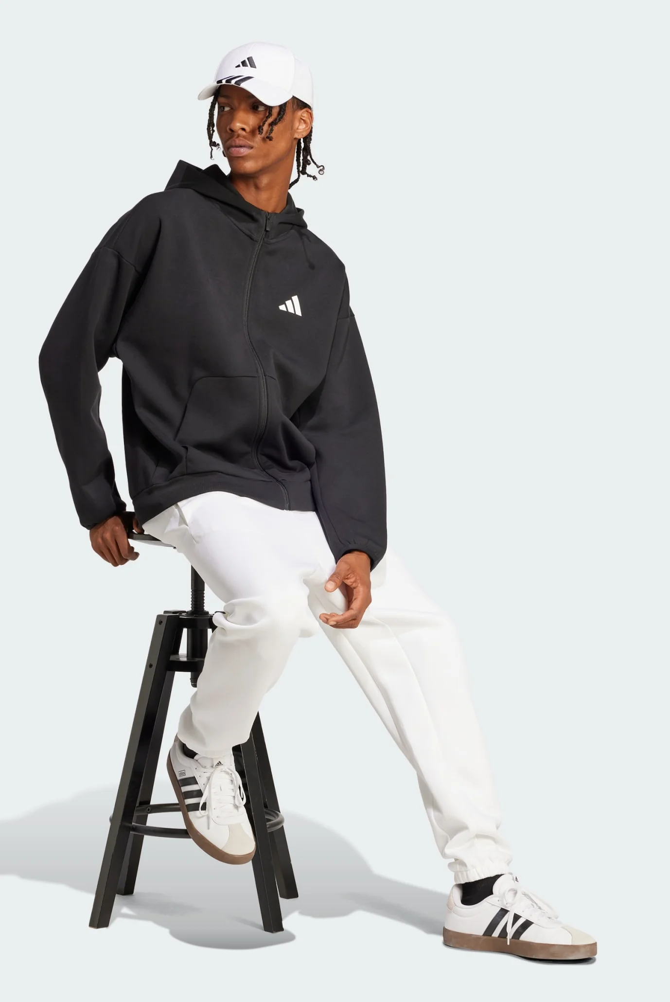 Мужское черное худи Future Icons Small Logo Full-Zip adidas JI8768