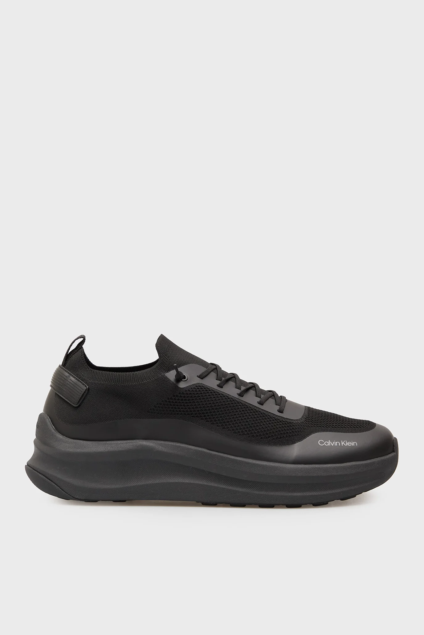 y☆m Мужские черные кроссовки CHUNKY RUNNER Calvin Klein YM0YM01457