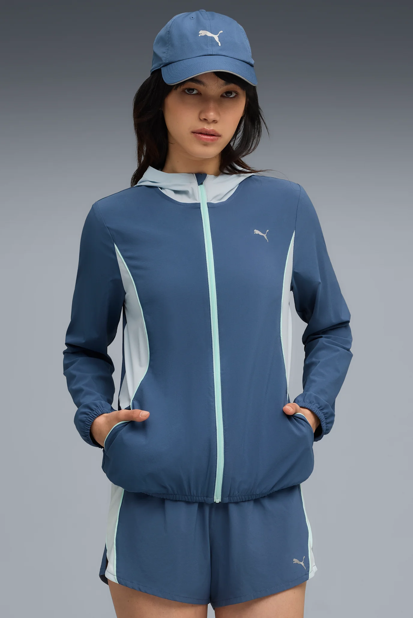 フタバ4PMジャンク Жіноча синя вітровка VELOCITY Woven Running Jacket Women PUMA