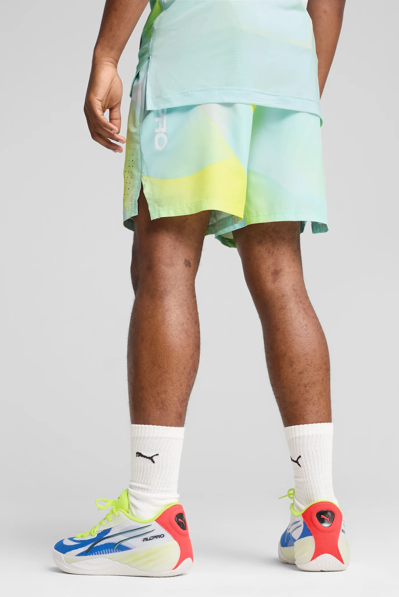 Мужские шорты All-Pro All-Over Print Shorts Men PUMA 630449 — MD