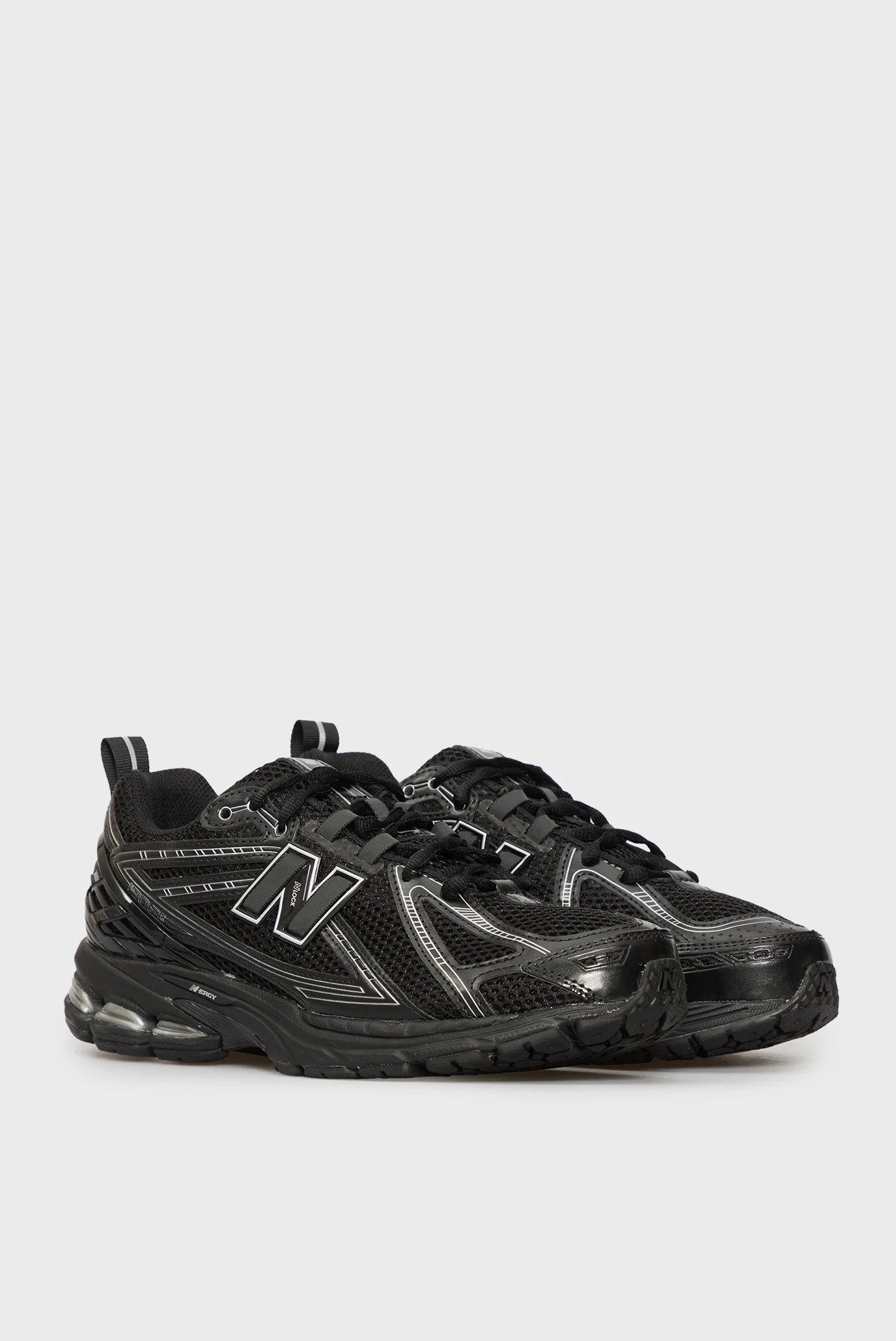 Чоловічі чорні кросівки 1906R New Balance M1906RCH — MD-Fashion