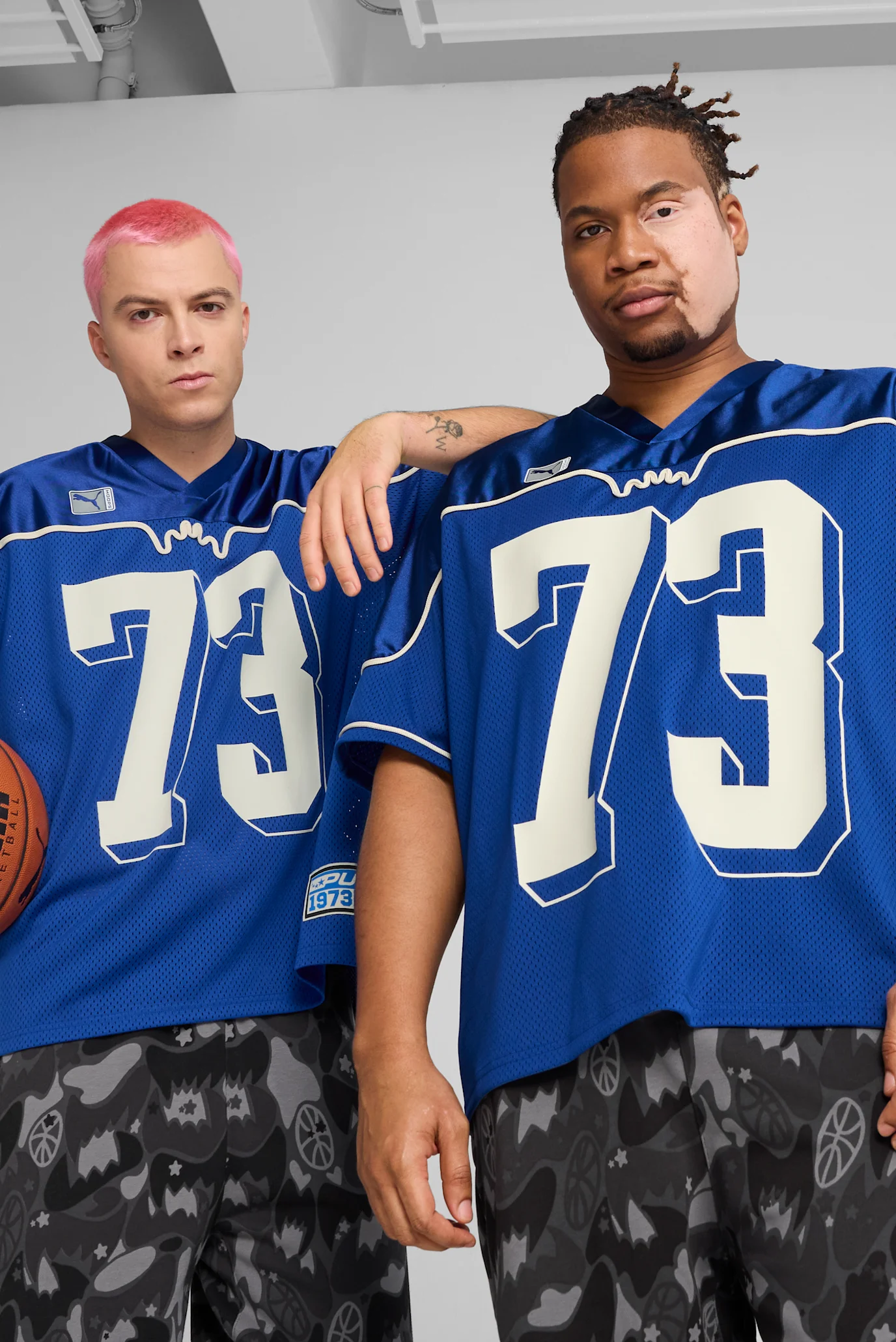 Мужская синяя футболка Dress Code Football-Inspired Basketball
