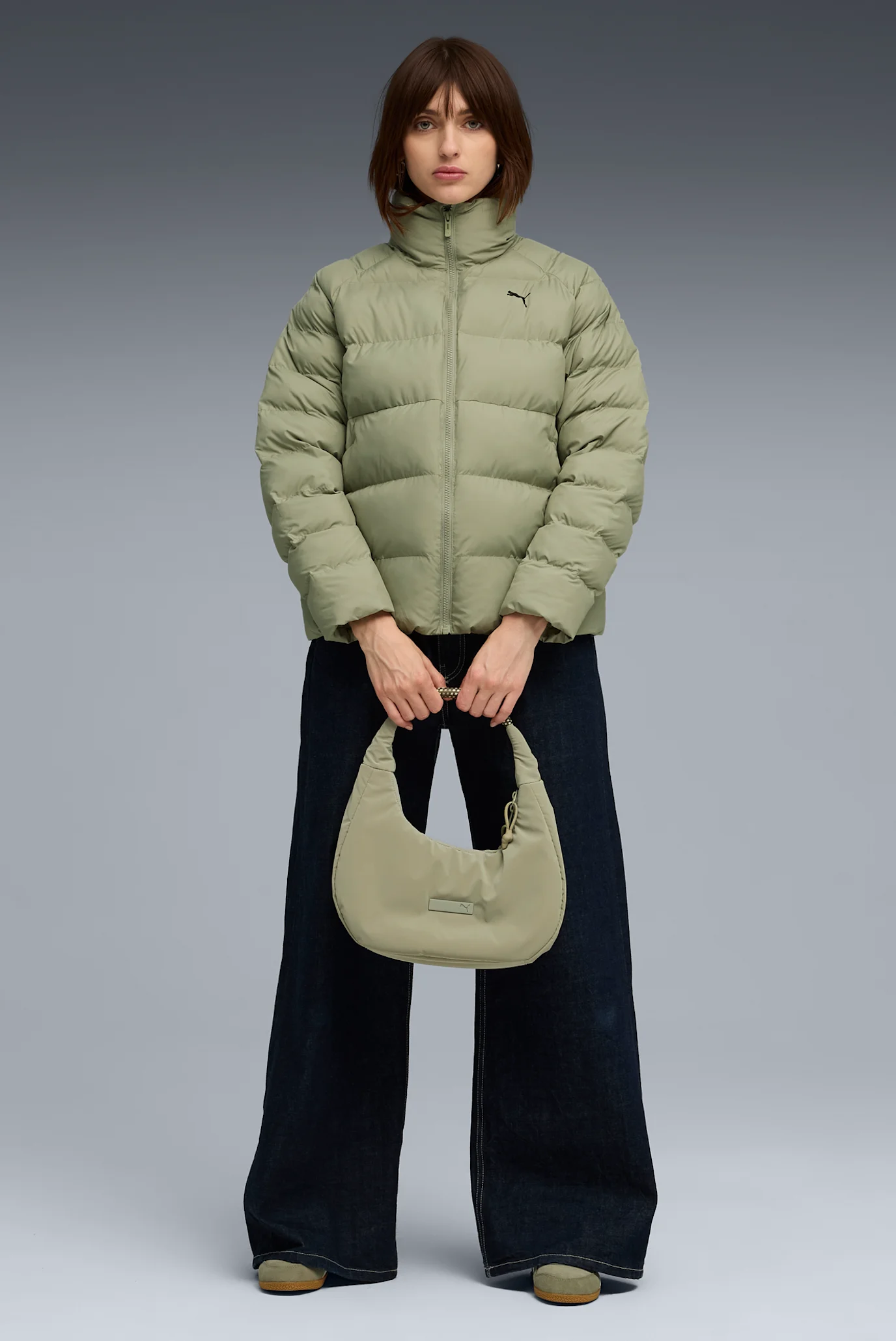 Женская оливковая куртка Mono Jacket Women PUMA 688387_82 — MD-Fashion