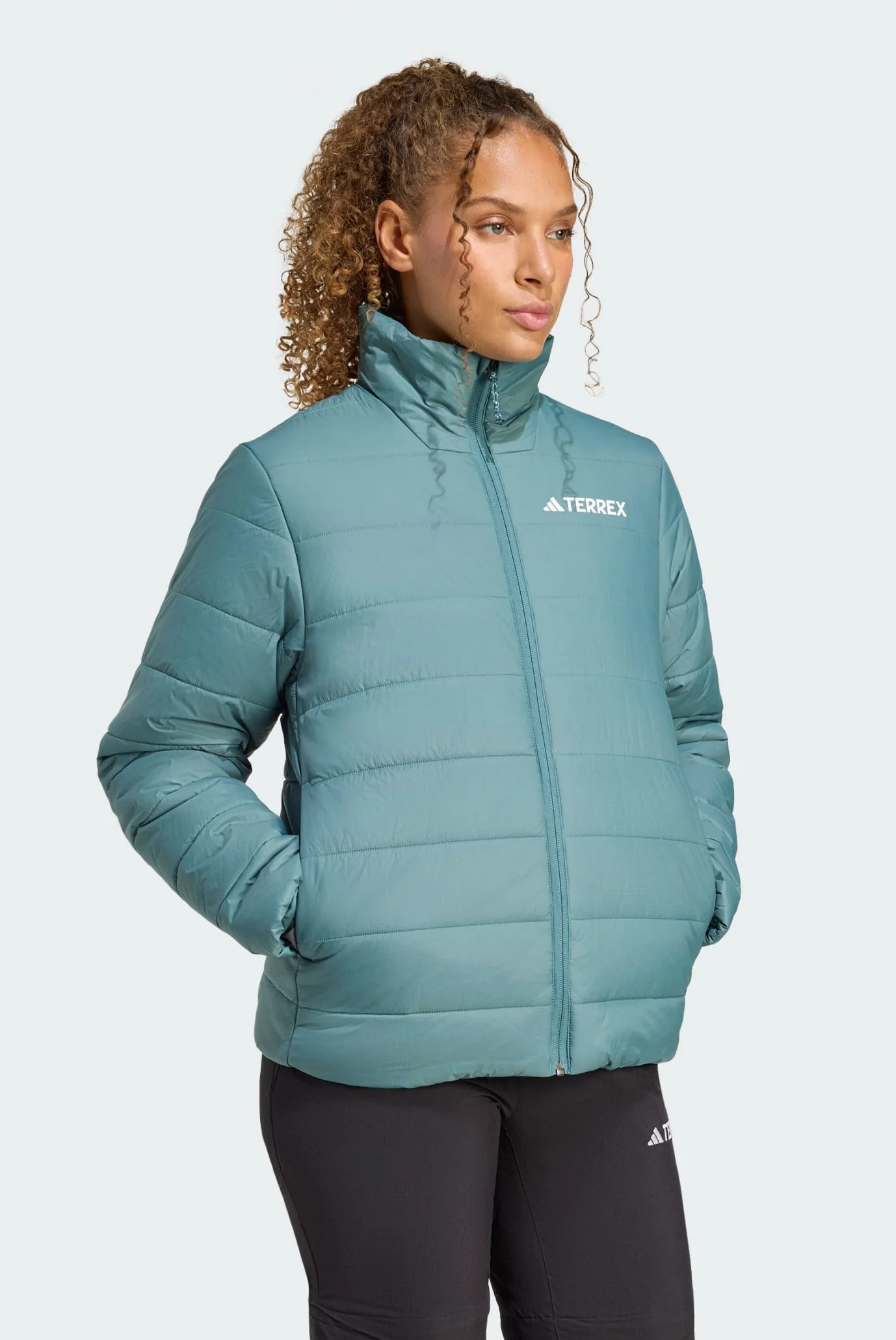 kurtka-terrex-multi-essentials