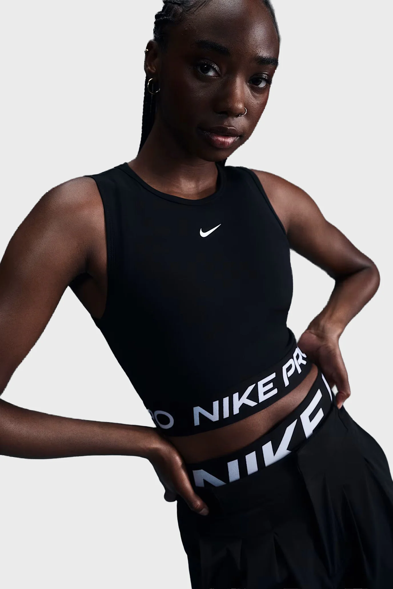 TEN ボディプロ zhenskij-chernyj-top-nike-pro-