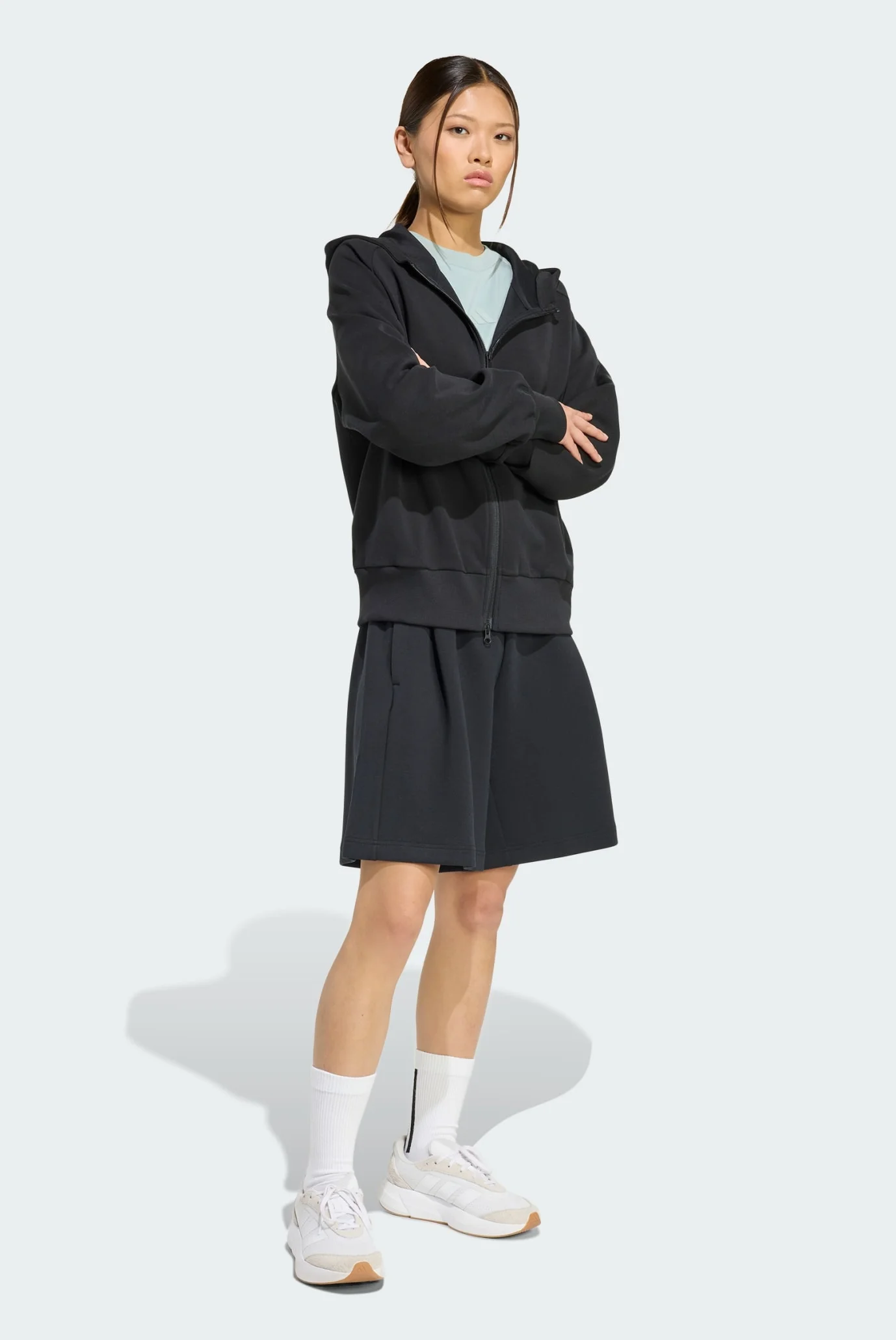 Женское черное худи SOFT LUX FULL-ZIP adidas KE9147 — MD-Fashion