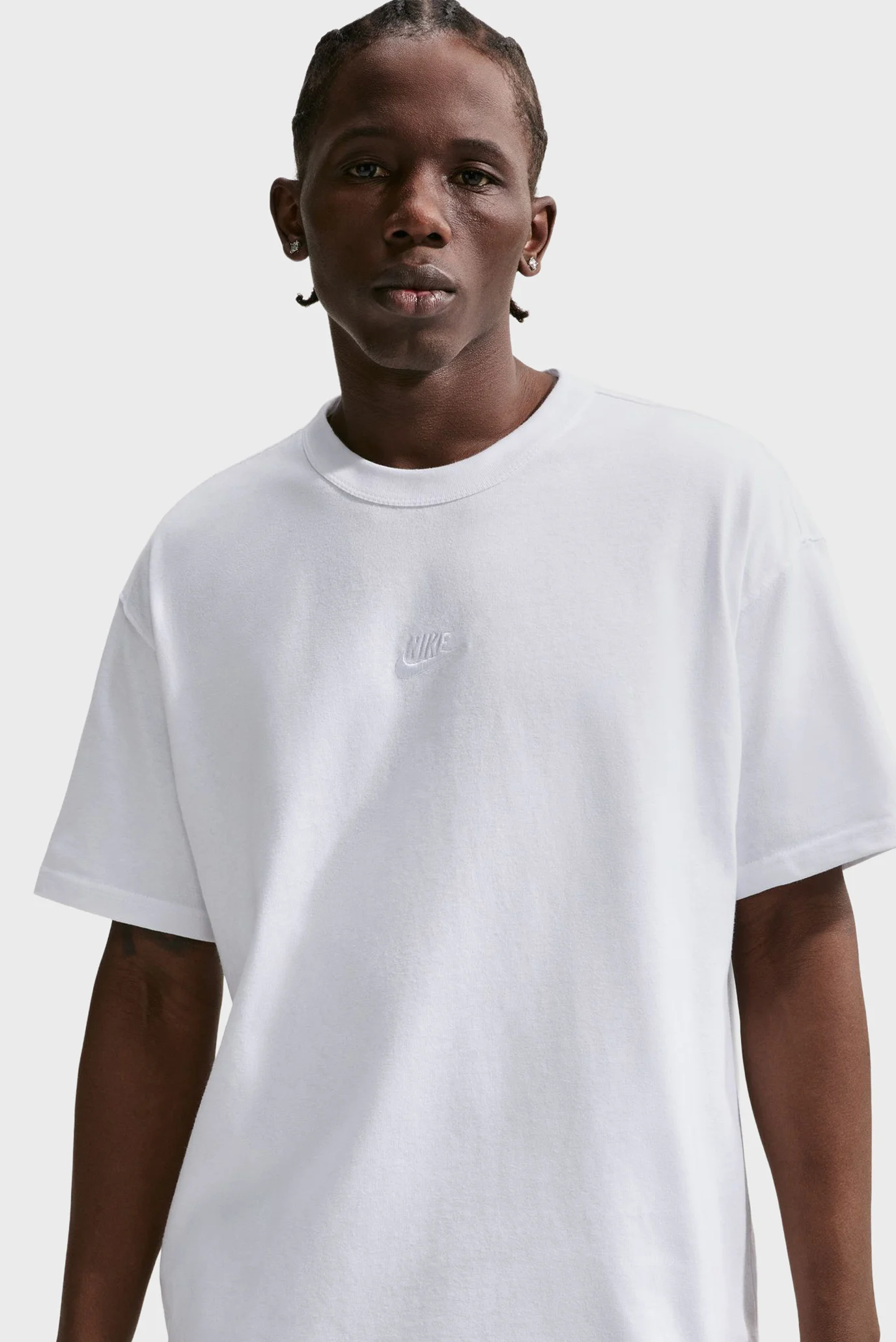 Мужская белая футболка M NSW TEE LSE PREM ESS SUST Nike IH1121-100