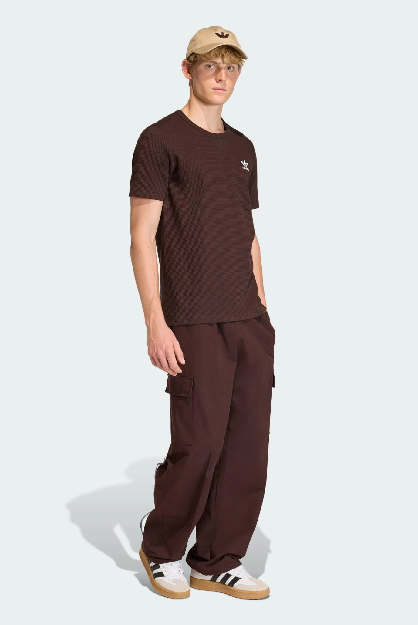 Мужская коричневая футболка Trefoil Essentials Waffle adidas