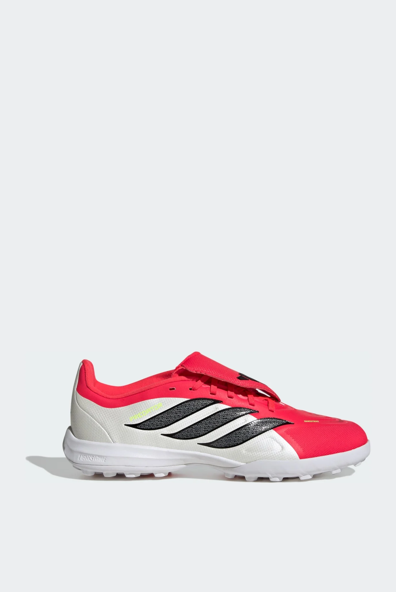 Детские розовые сороконожки PREDATOR LEAGUE Fold-Over Tongue Turf