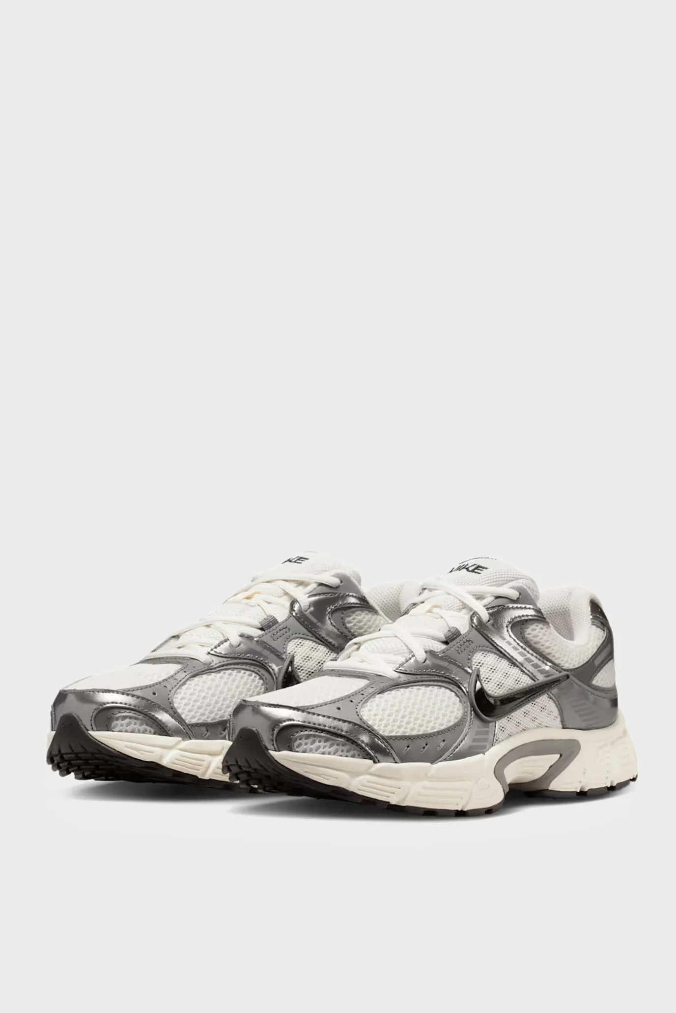 Чоловічі кросівки NIKE V5 RNR Nike HJ5228-009 — MD-Fashion