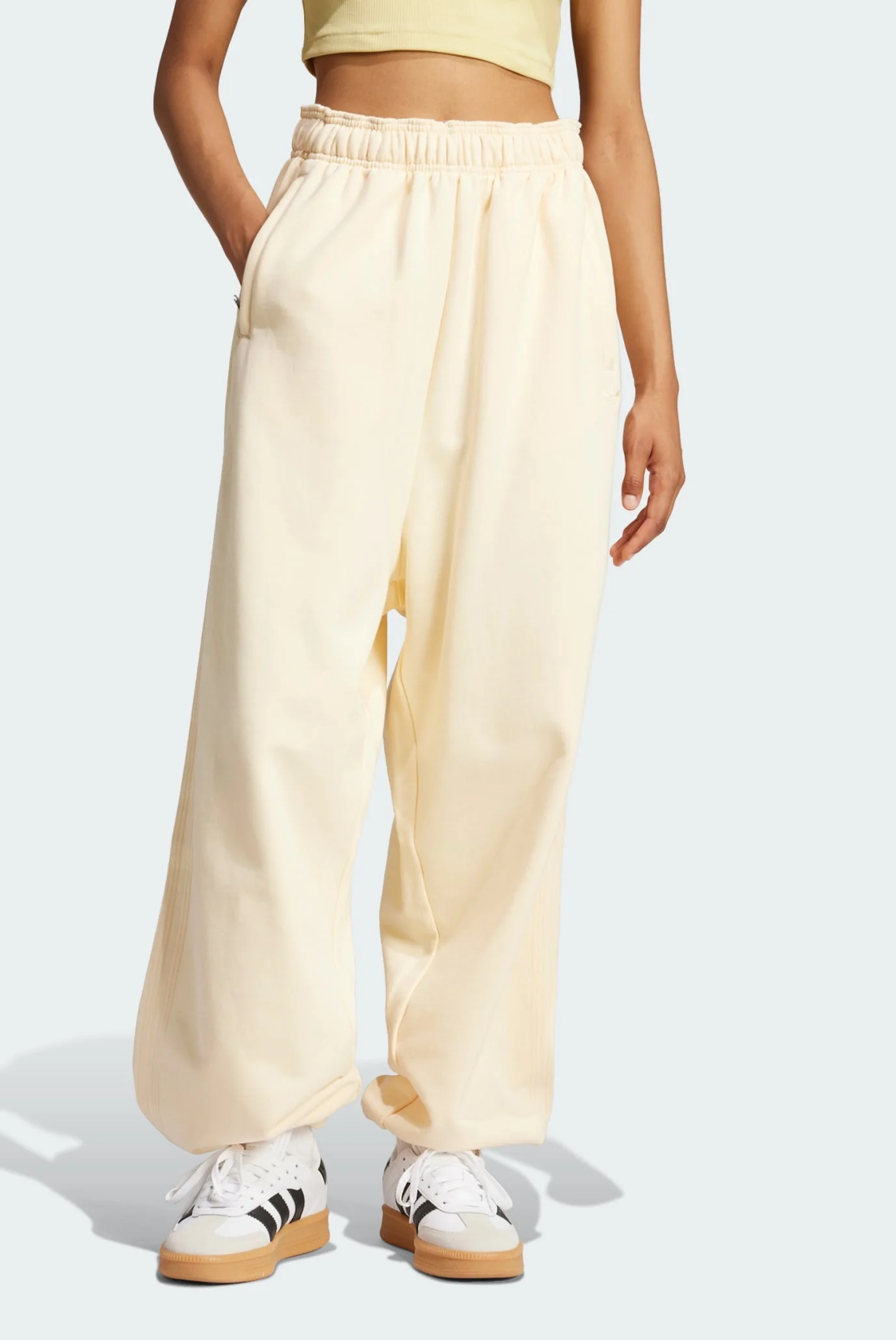 Женские бежевые спортивные брюки Premium Essentials Jogger French