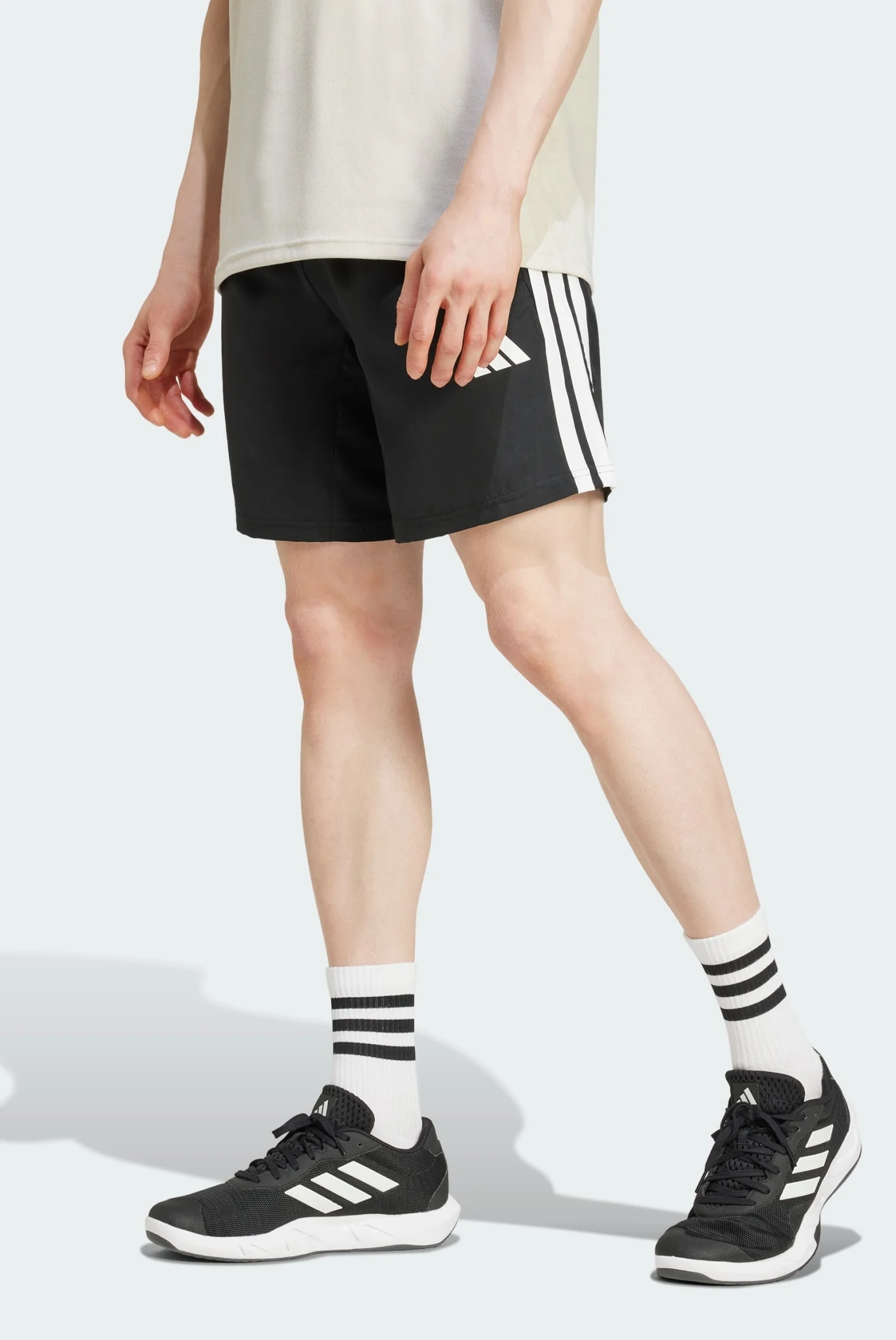 りー Мужские черные шорты Essentials Training 3-Stripes Woven adidas