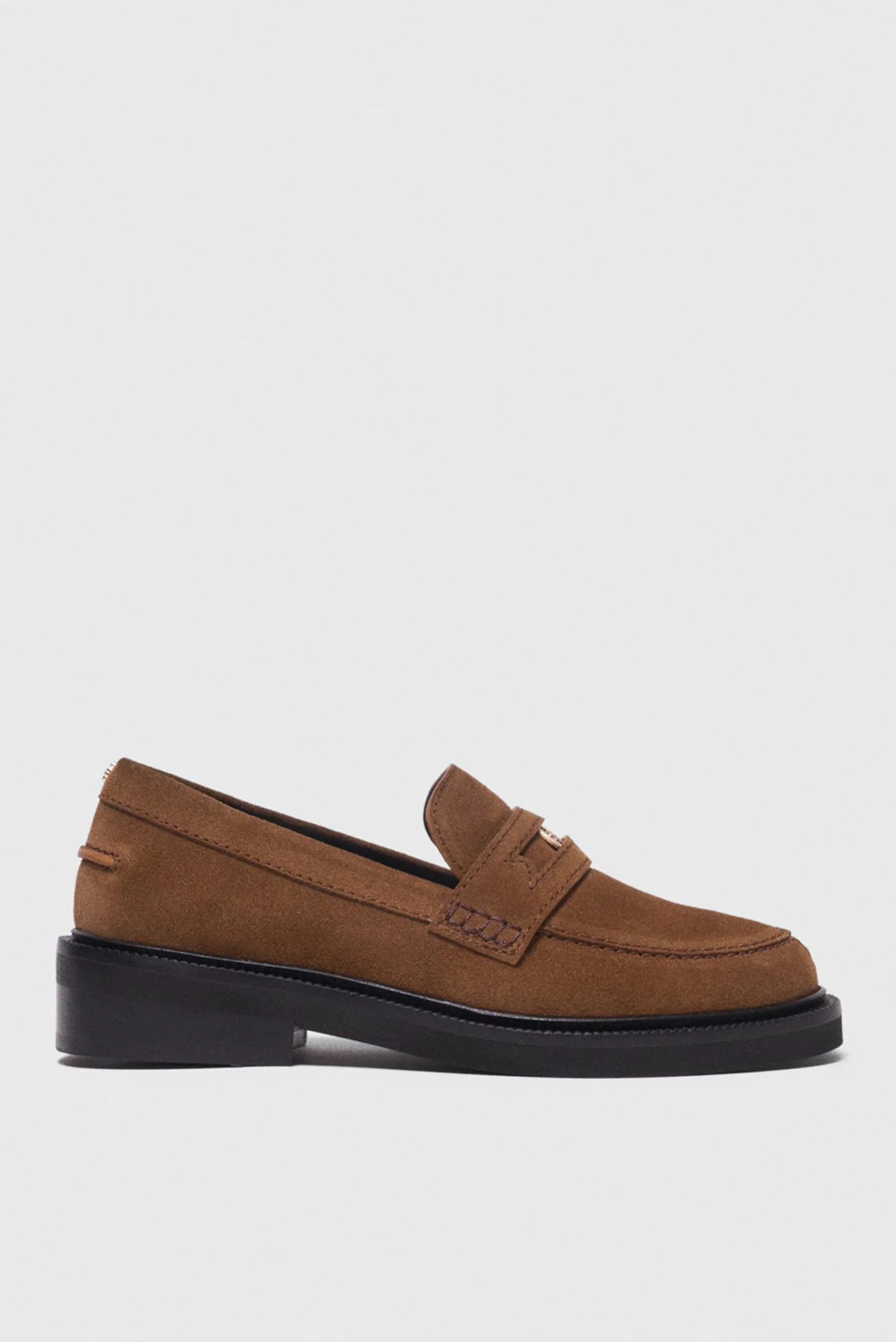 ラブ＆モア Женские коричневые замшевые лоферы MAJE MFACH00825_CAMEL — MD-Fashion
