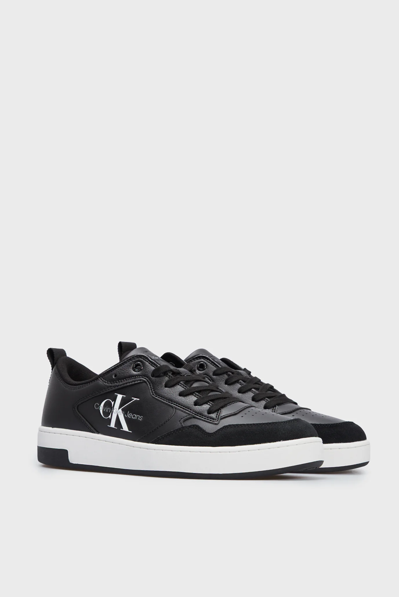 ca55i5 Чоловічі чорні шкіряні снікери BASKET CUPSOLE LOW LTH MONO Calvin