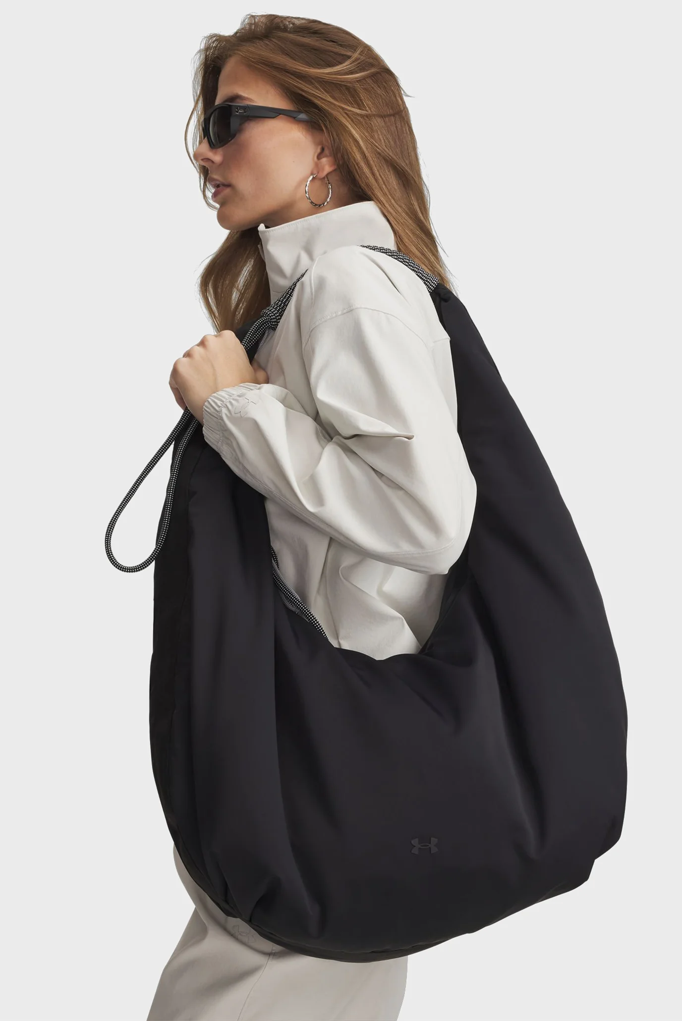 バッグ GUIDIxBEAMS Женская черная сумка UA Studio Cinch Crescent-BLK Under Armour