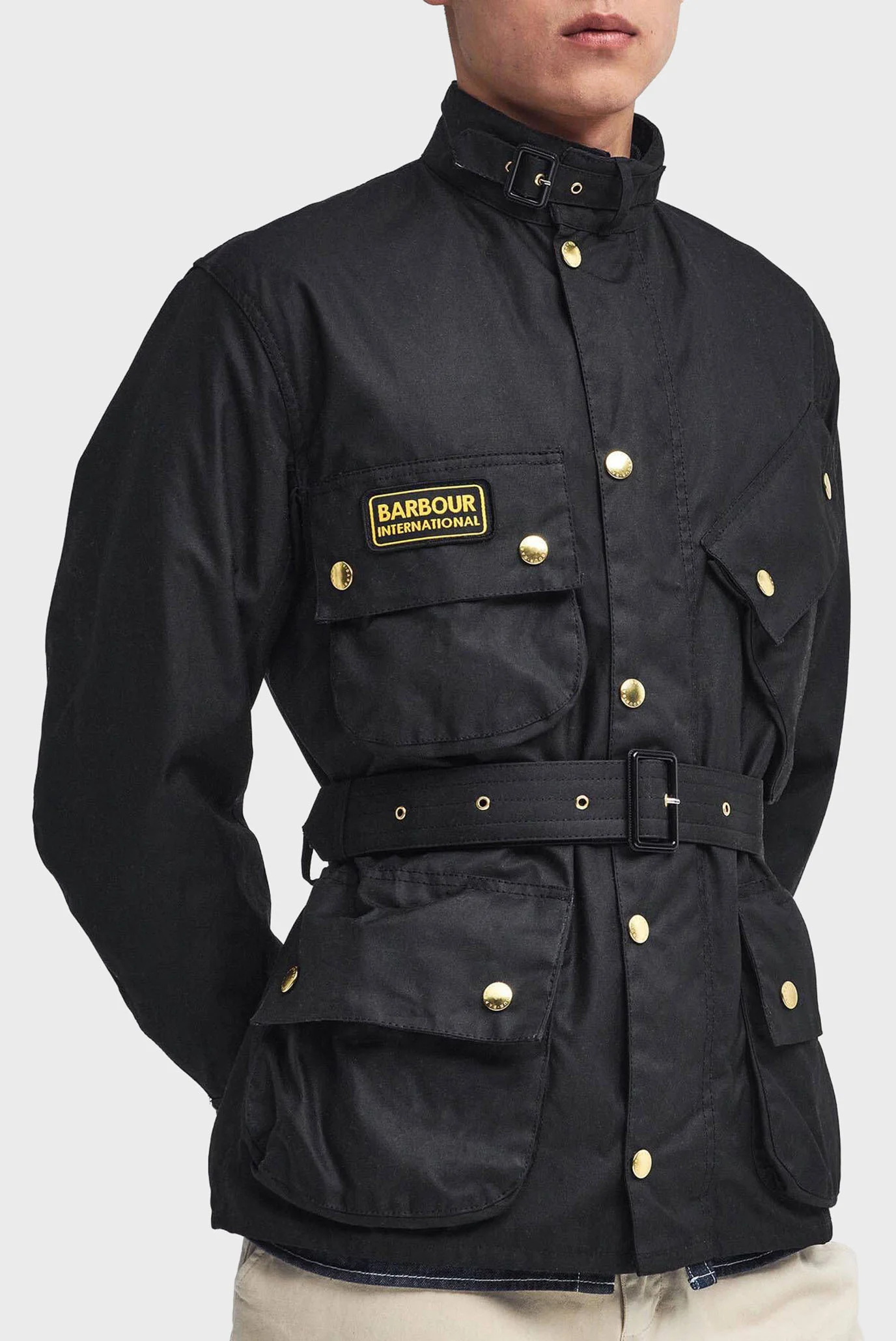 Мужская черная вощеная куртка Barbour International MWX0004BK51