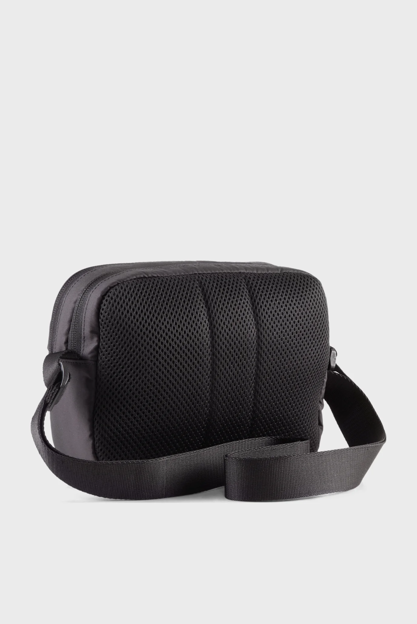 Чорна сумка Essentials 2L Crossbody Bag PUMA 092307_01 — MD-Fashion