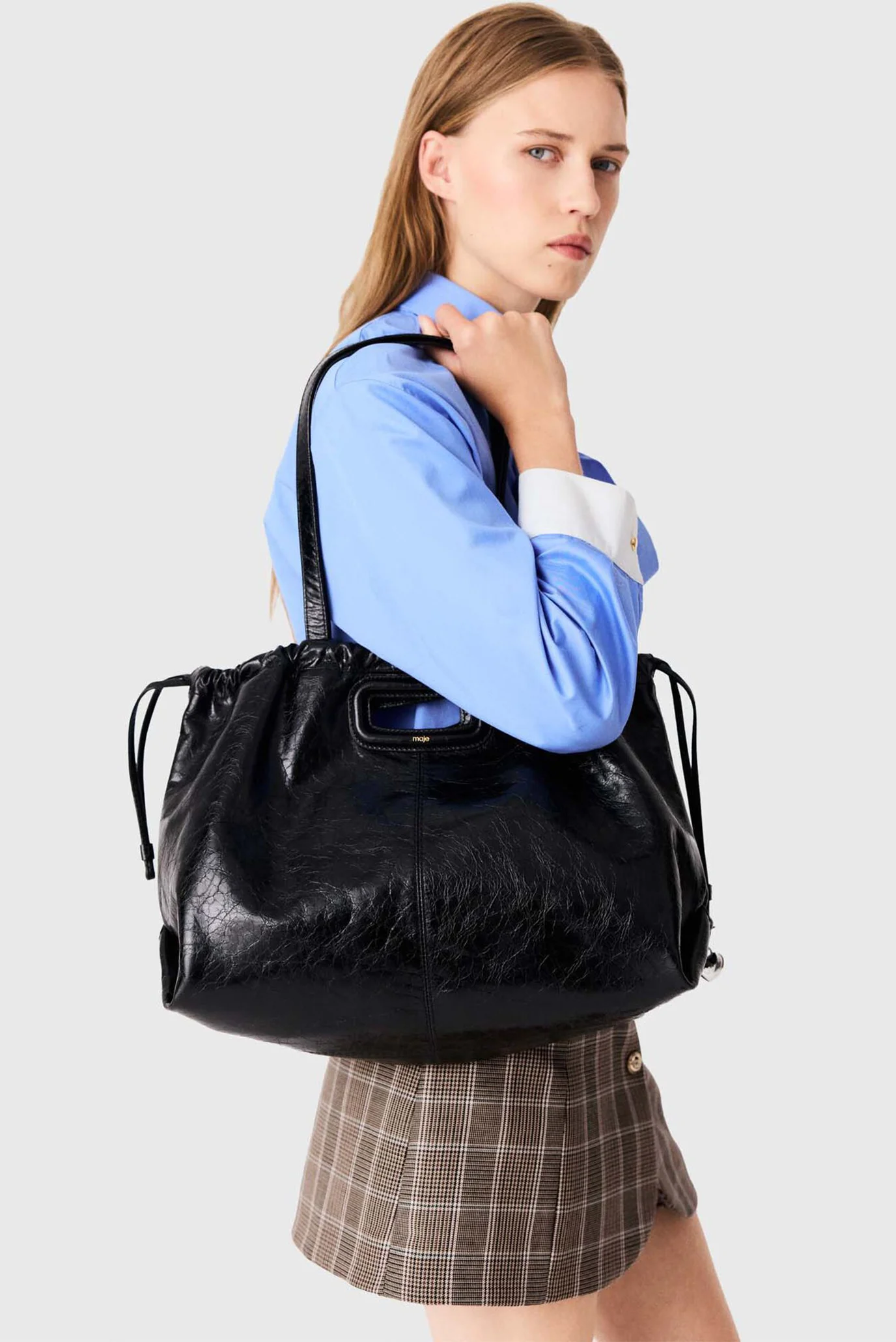 Жіноча чорна шкіряна сумка MAJE MFASA01471_BLACK — MD-Fashion