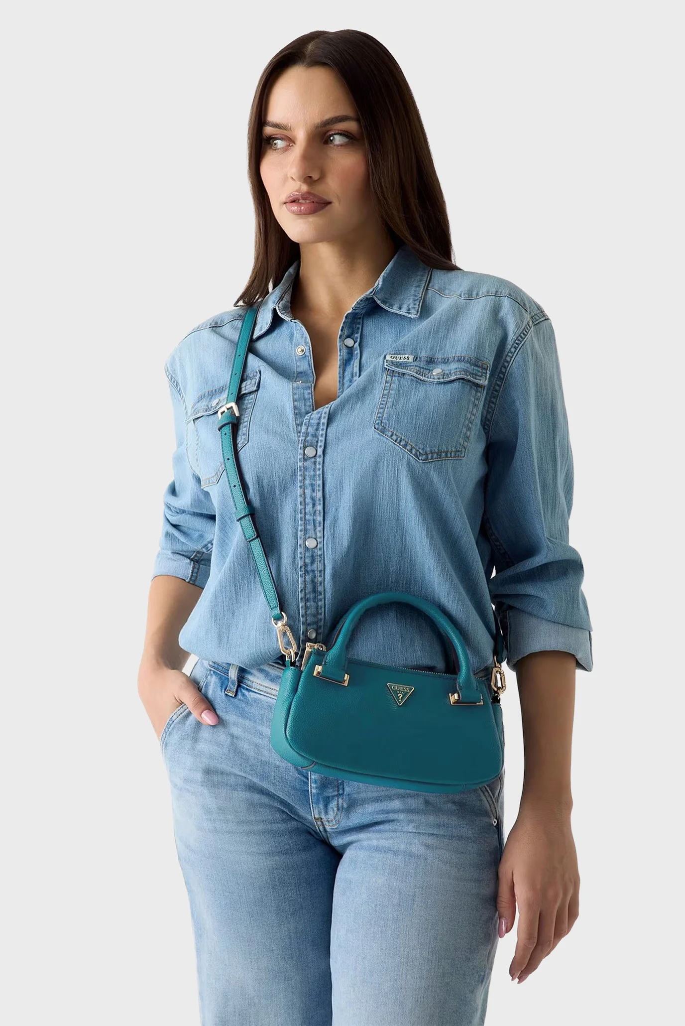 Женская бирюзовая сумка EVIE MINI SATCHEL Guess HWBG9664760 — MD