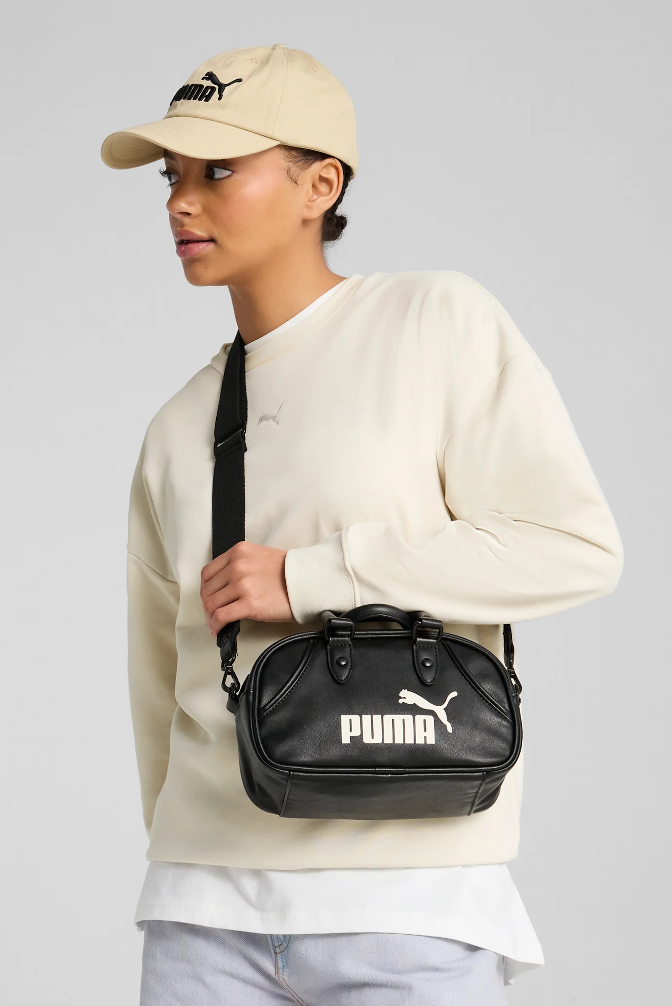 Чорна сумка Archive Mini Grip Bag PUMA 091137_01 — MD-Fashion