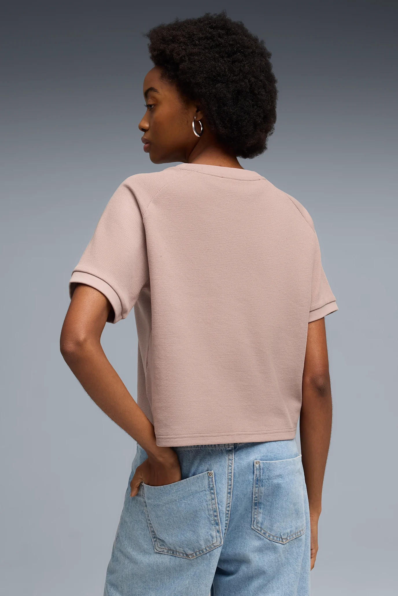 プーマ　PWQ-C1 26cm Жіноча пудрова футболка PUMA Class Relaxed Pinnacle Tee Women PUMA