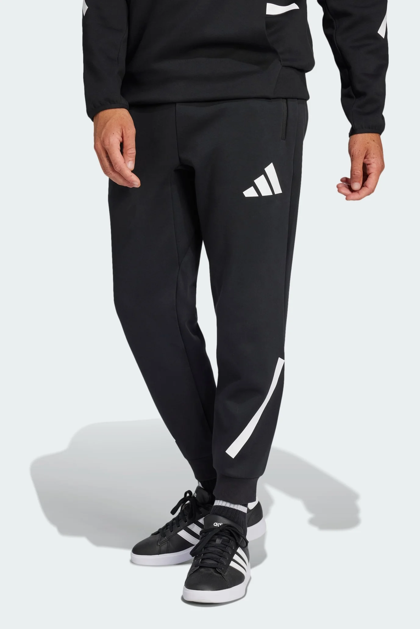 Чоловічі чорні спортивні штани New adidas Z.N.E. adidas JD5983