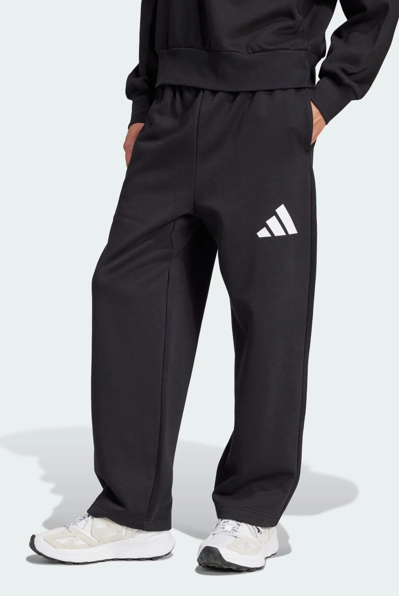 Мужские черные спортивные брюки Essentials Wide-Leg 3 Bar Logo
