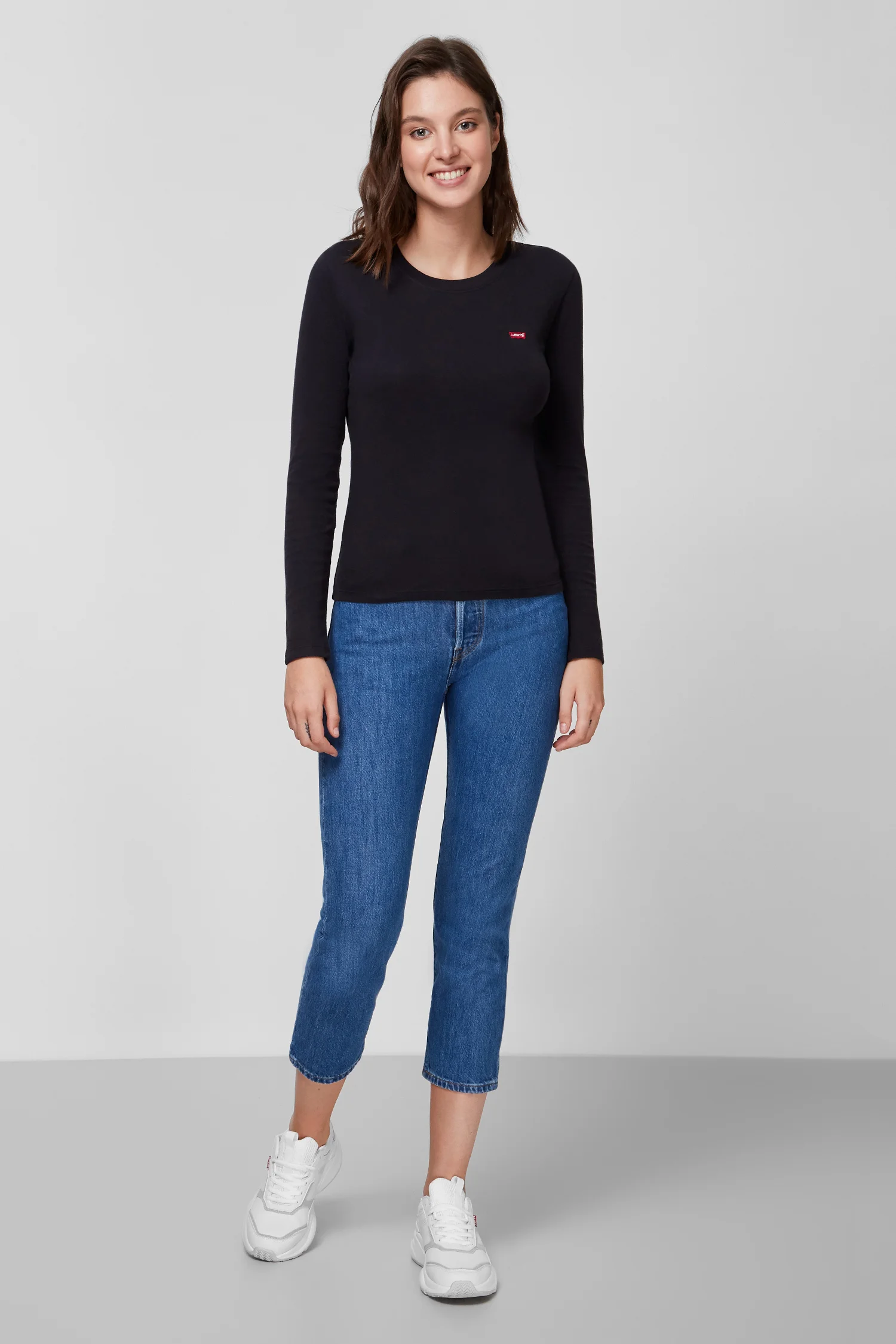 Жіночий чорний лонгслів Levi's® 69555;0014 — MD-Fashion
