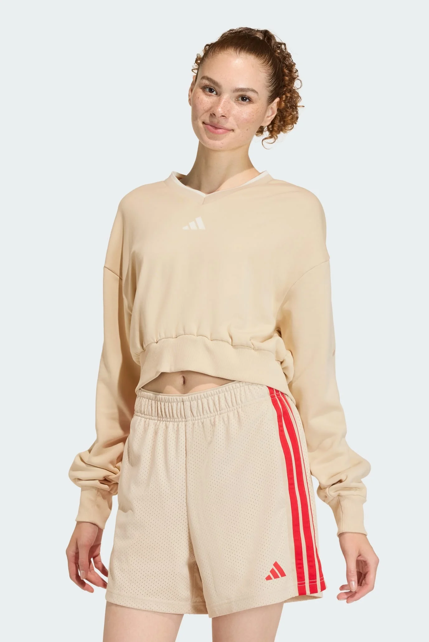 Женский бежевый свитшот STADIUM CREW adidas JY6969 — MD-Fashion