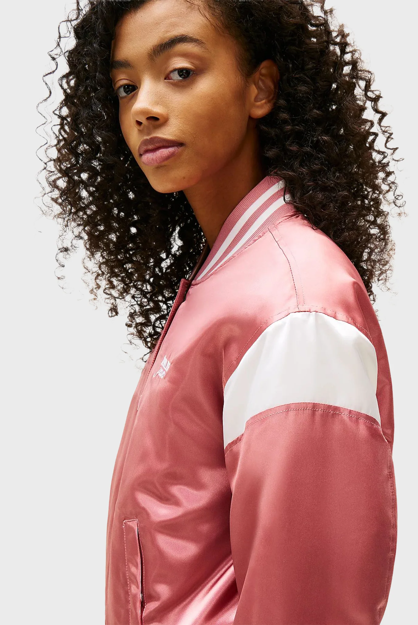 Женский розовый бомбер TJW SCRIPT VARSITY JACKET Tommy Jeans