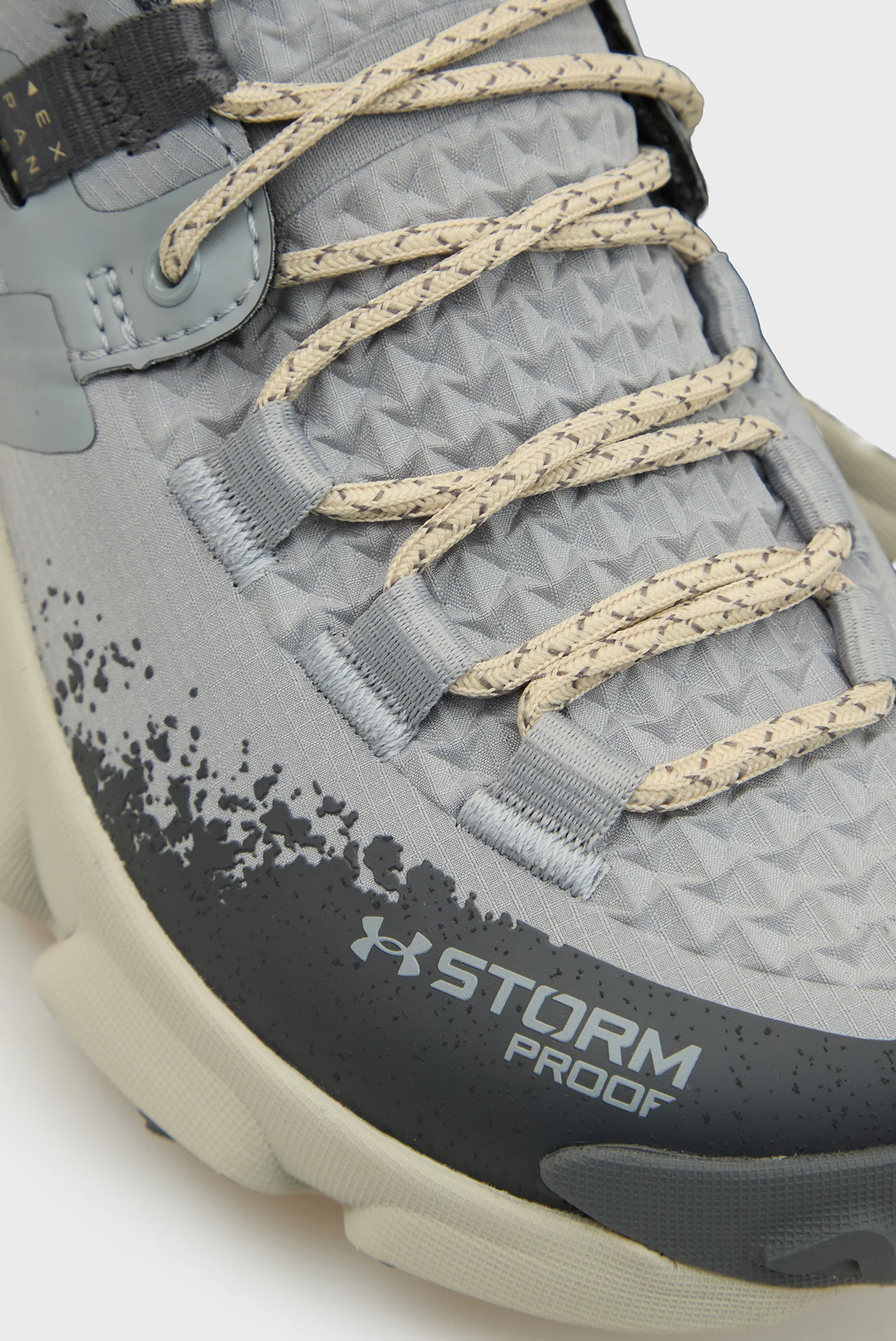 Under Armour レディース　XL Женские серые кроссовки UA W Charged Expanse Low WP Under Armour