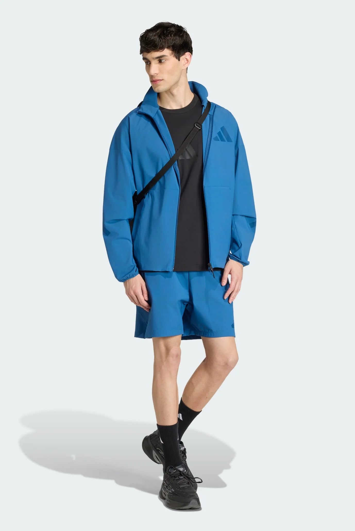 Мужское синее худи ADIDAS Z.N.E. WOVEN adidas KF1823 — MD-Fashion